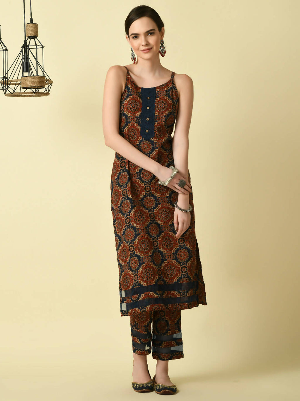 Myshka Women's Multi Straight Kurta & Trousers With Dupatta