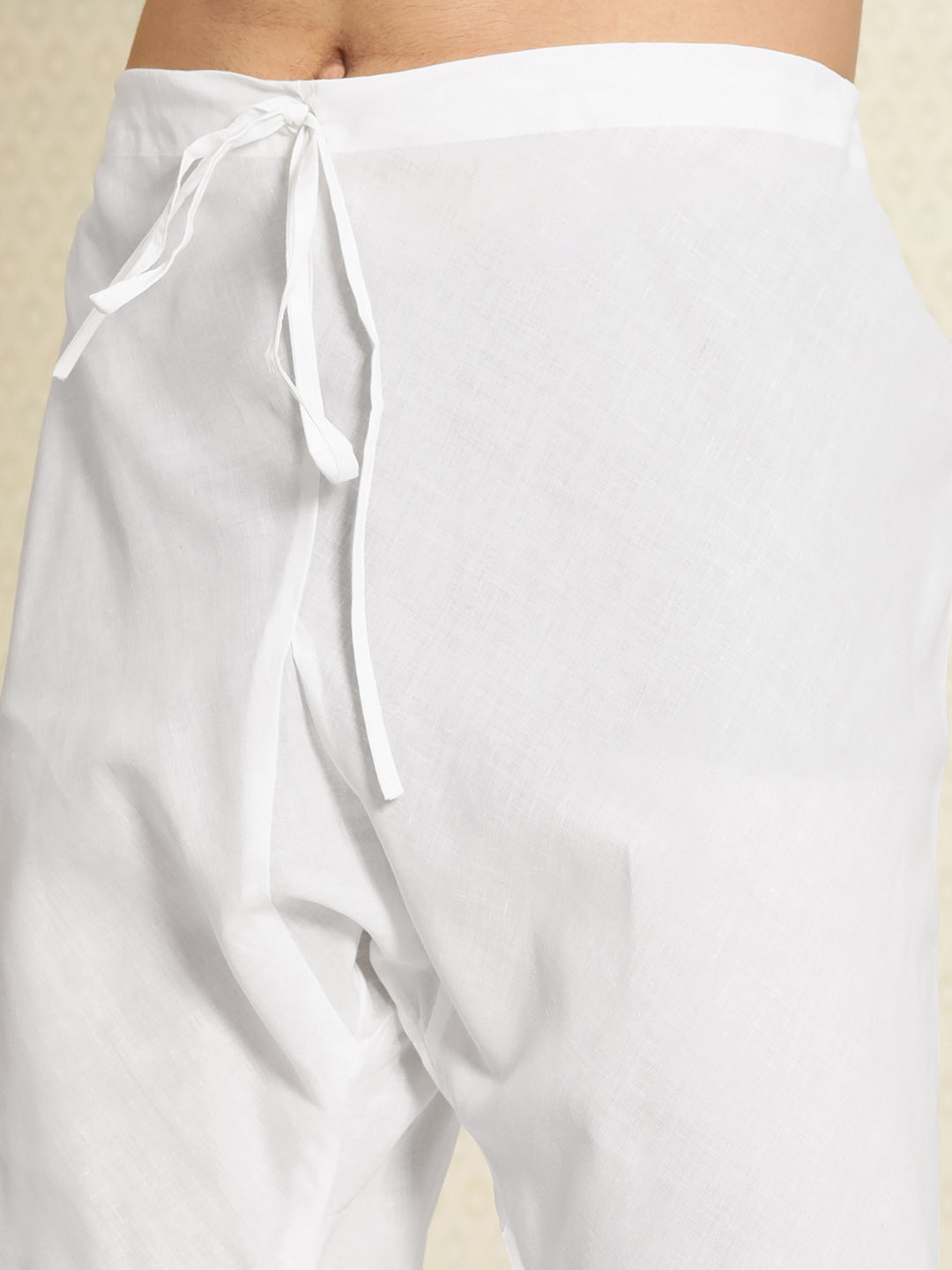 House of Pataudi Men Pure Cotton Embroidered Chikankari Jashn Kurta with Churidar