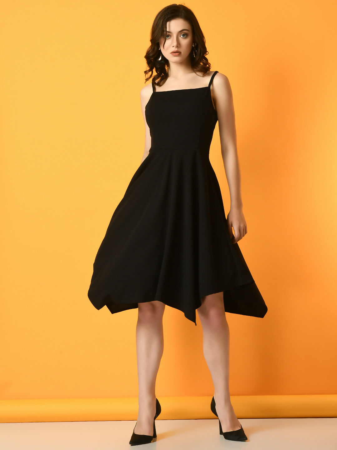 Myshka Women's Black Solid Party Dress