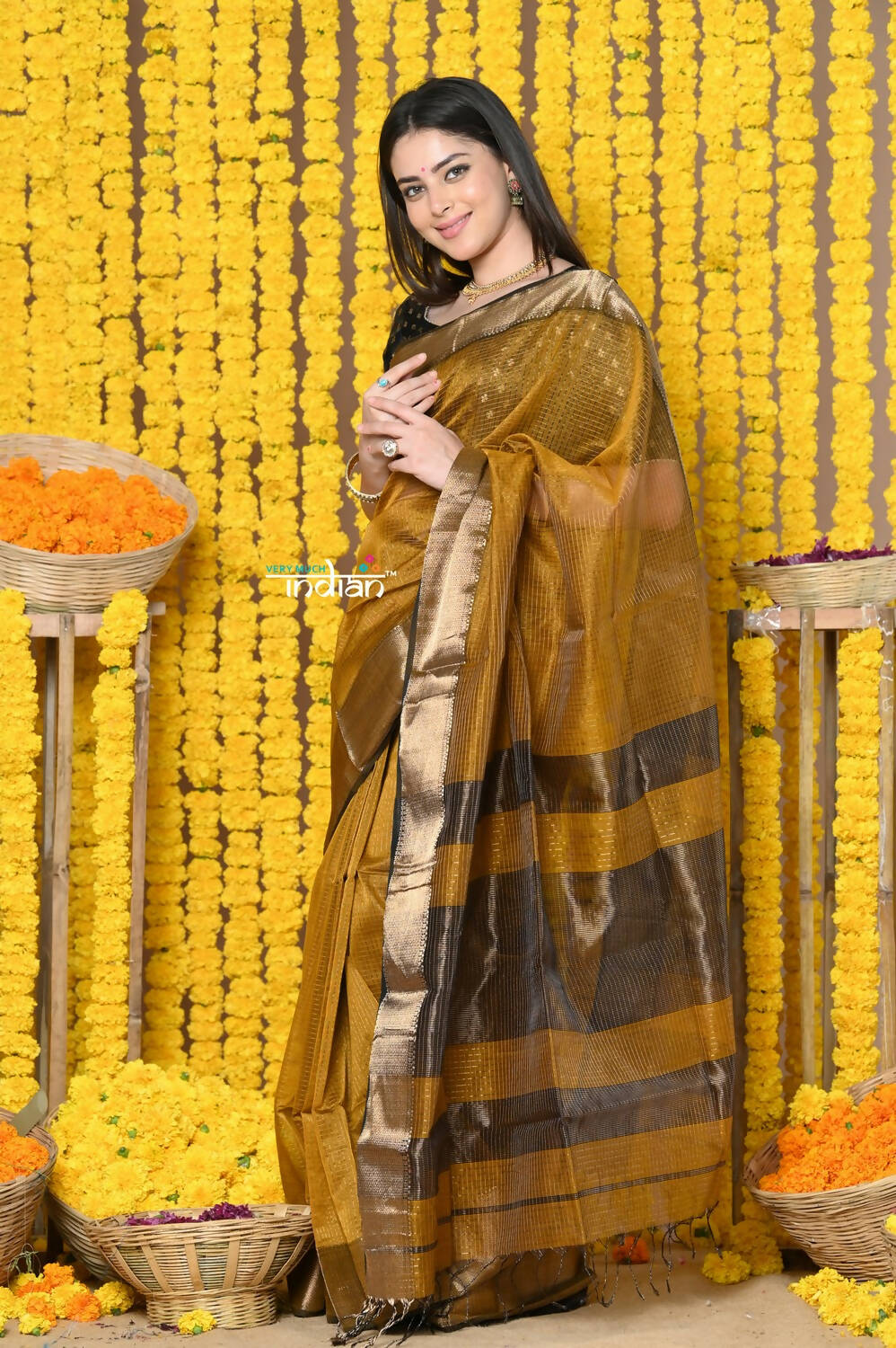 Very Much Indian Rajsi - Handloom Ari Checks Cotton Silk Saree With Golden Border - Yellow