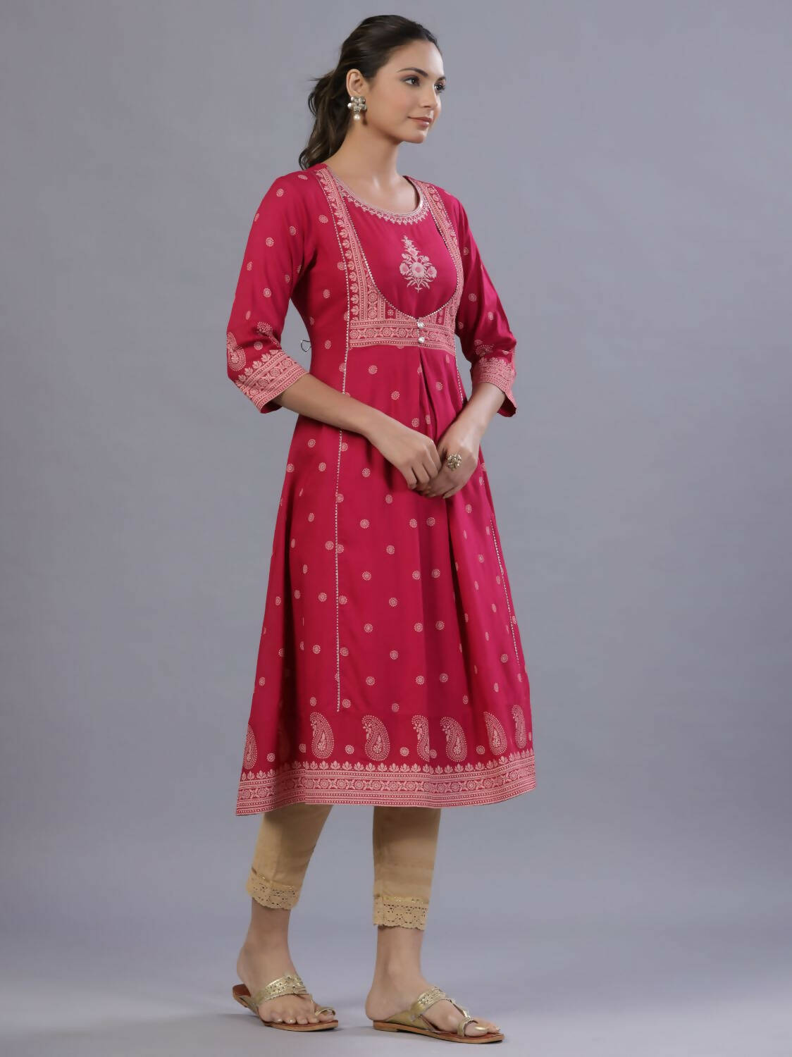 Juniper Women Fuchsia Rayon Printed A-Line Kurta