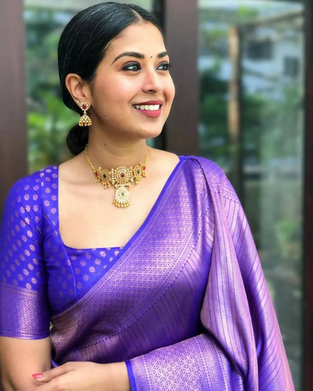 DEIANA'S Beautiful Designer Golden zari Soft Lichi Silk Saree - Purple