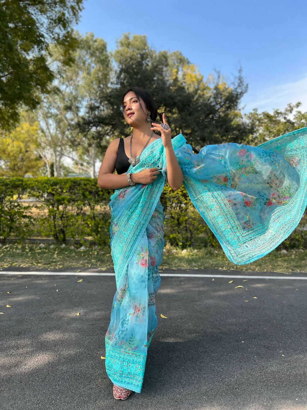 Vamsee Sky Blue Organza Saree