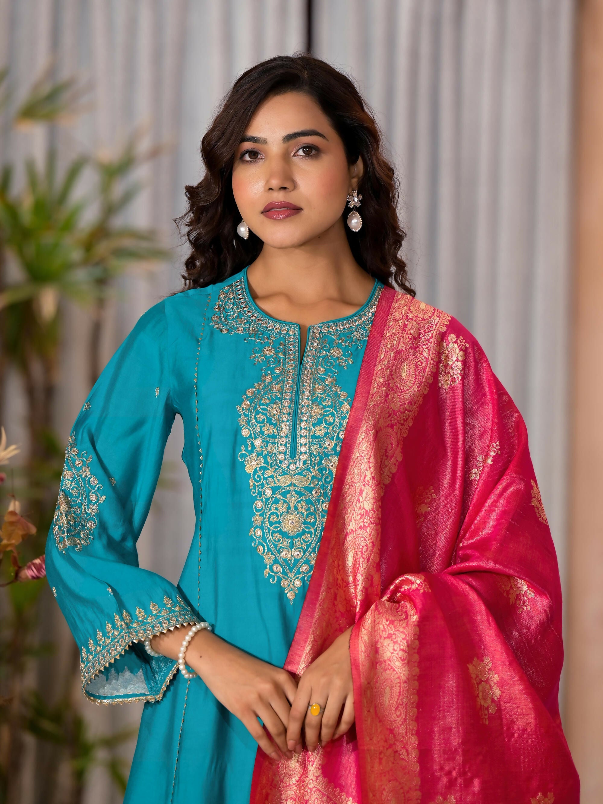 Juniper Women's Turquoise Zari Embroidered Viscose Kurta Pant And Dupatta Set With Lace & Mirror Work