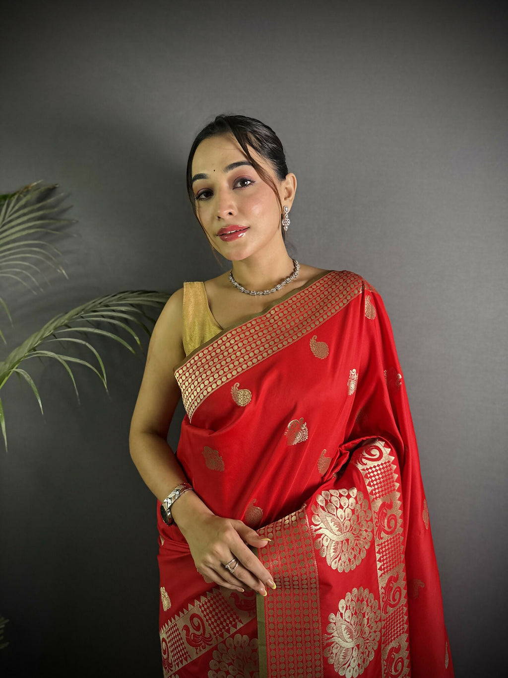 Joban Fashion Red Banarasi Soft Lichi Silk Paisley Saree