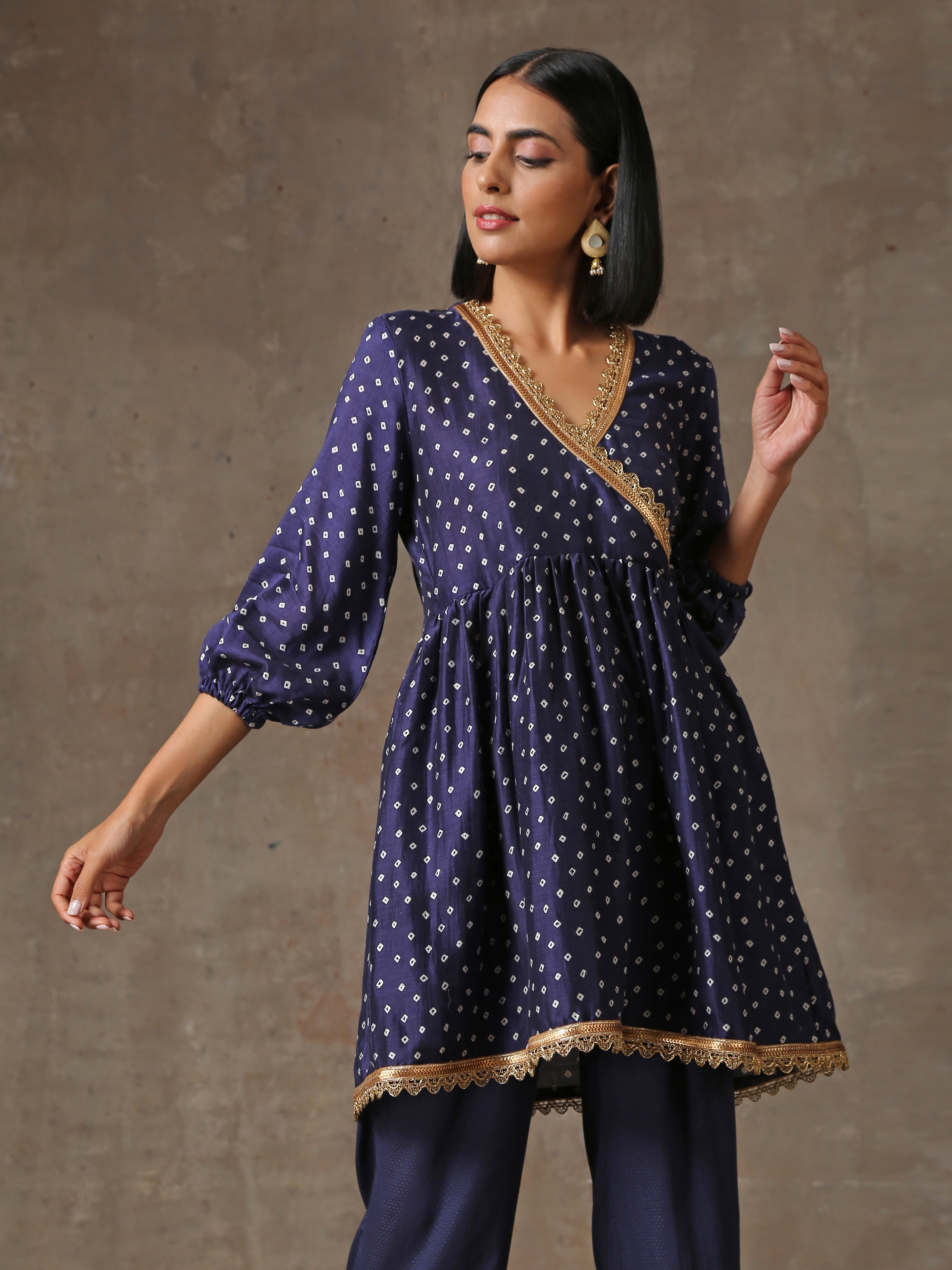 trueBrowns Blue Bandhani Printed Silk Co-Ord Set
