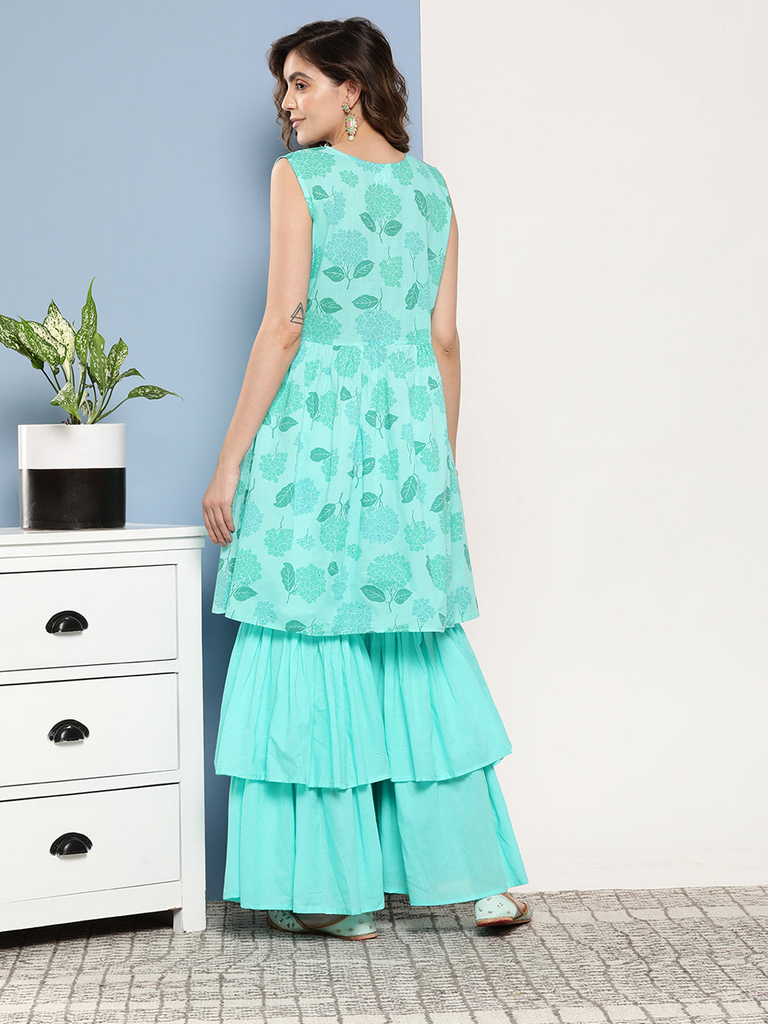 InWeave Women's Turquoise Printed Chintz Tiered Sharara Set