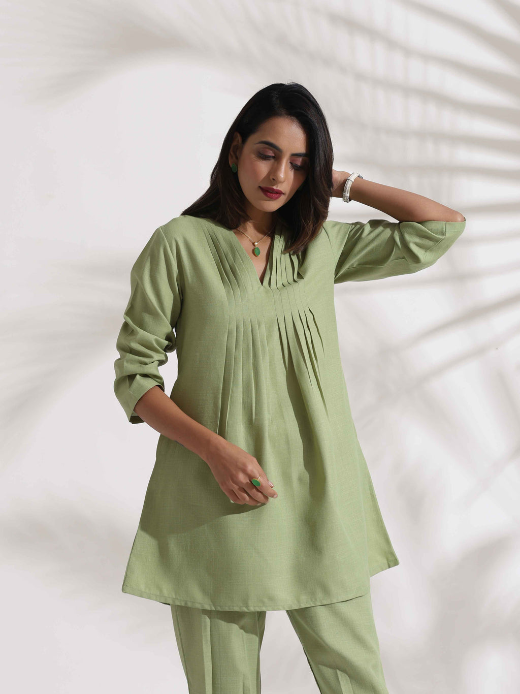 trueBrowns Green Slub Pleated Co-ord Set