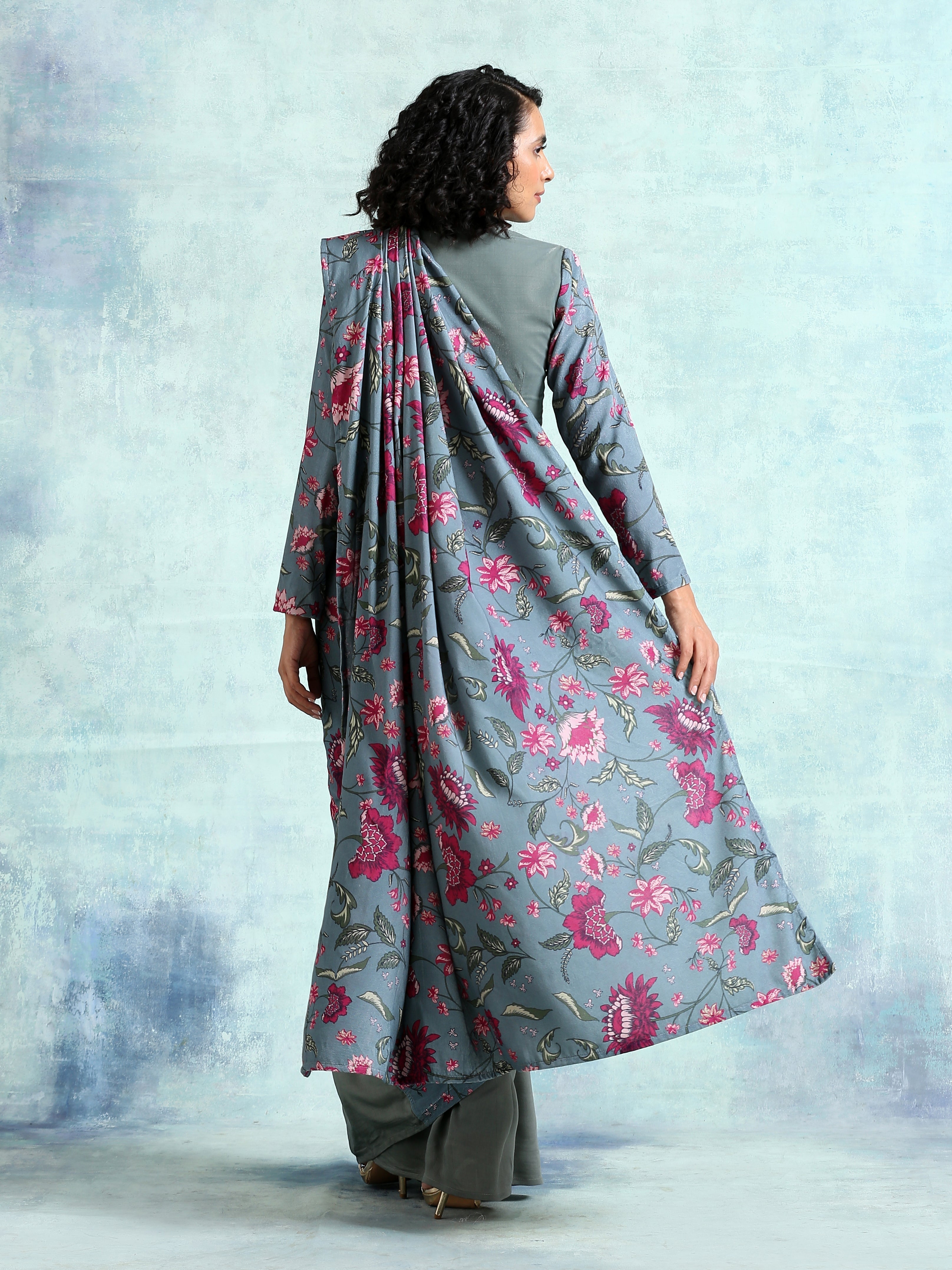 trueBrowns Grey Printed Velvet Ready to Wear Saree