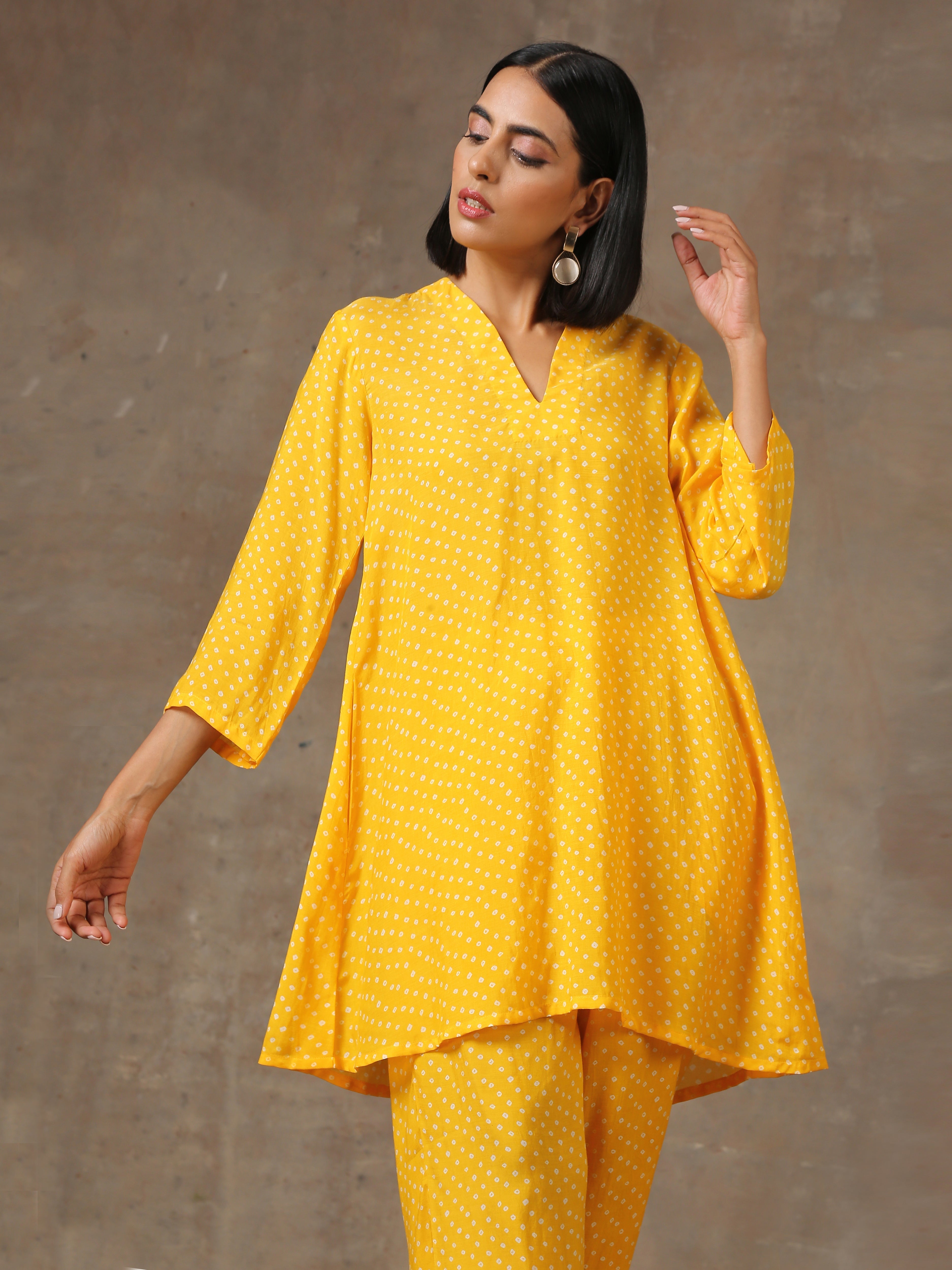 trueBrowns Yellow Bandhani Flare Printed Silk Co-Ord Set