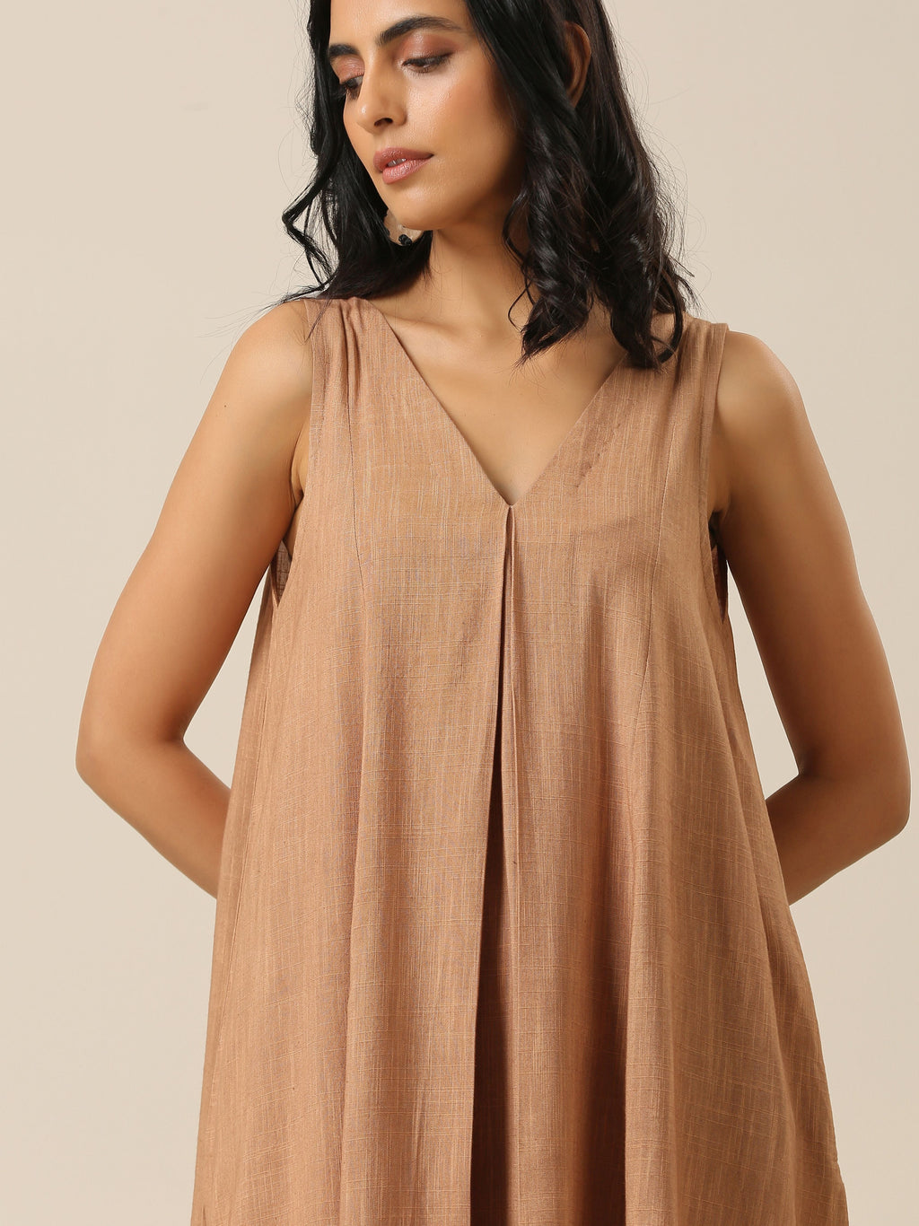 trueBrowns Beige Slub Texture Sleeveless Flared Kurta Pant Set