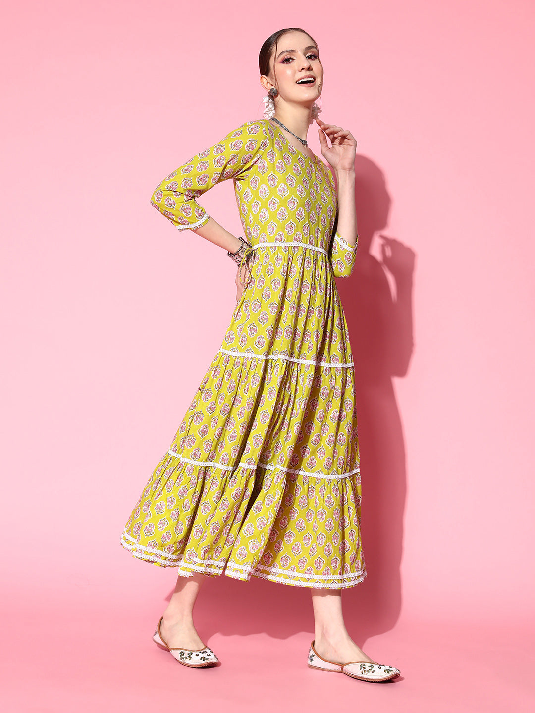 InWeave Women's Yellow Floral Print Tiered Dress With Lace