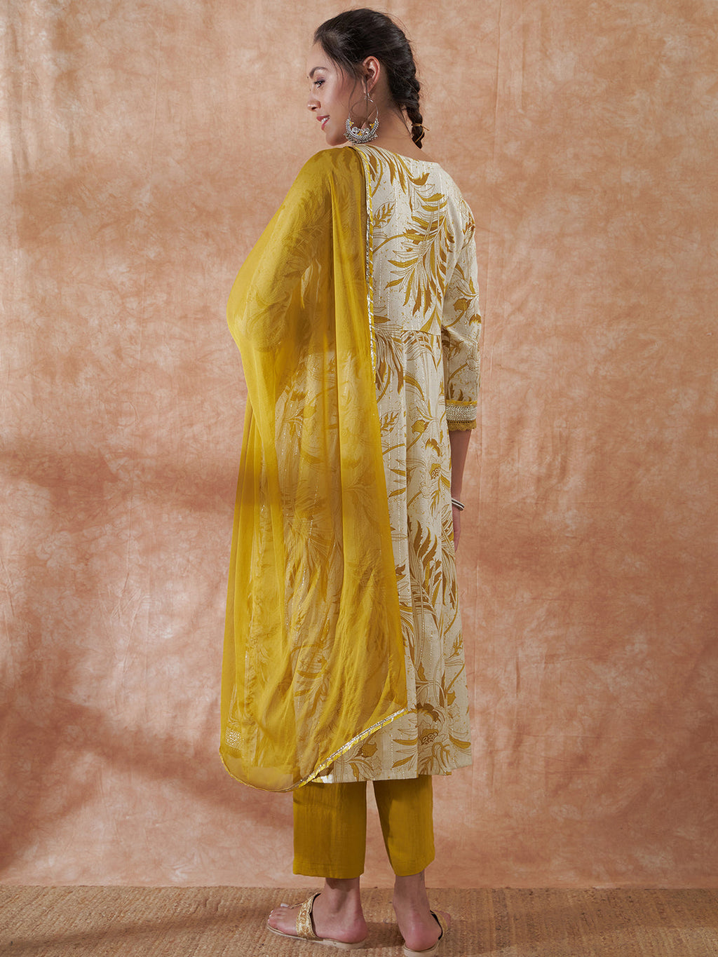 InWeave Women's White Mustard Lurex Leaf Print Patch Gota Kurta Set W Mustard Dupatta