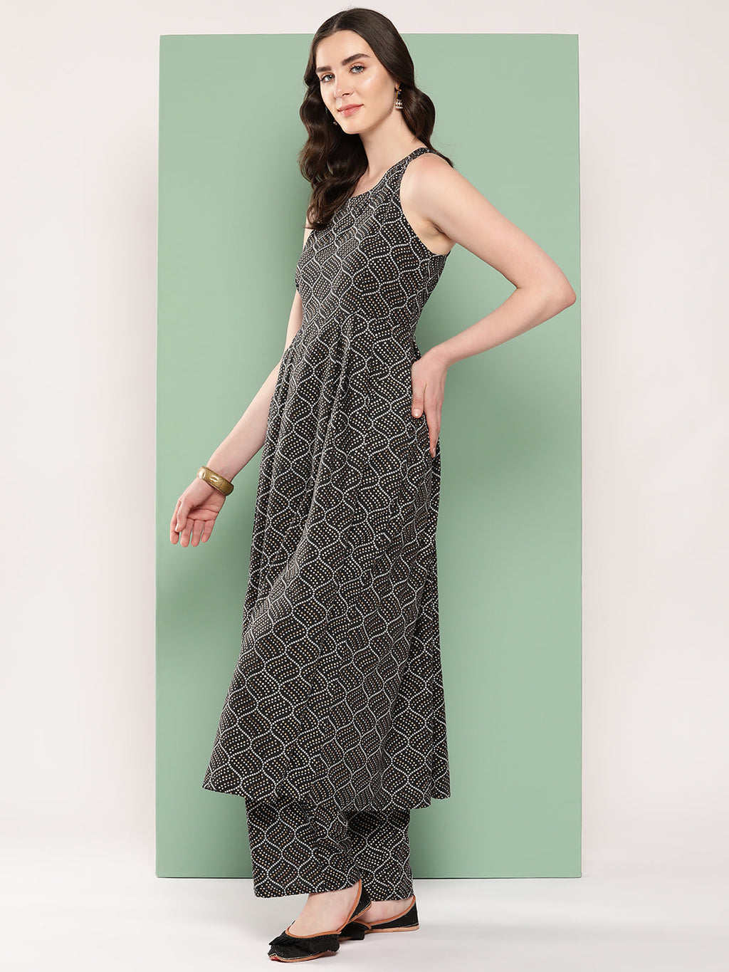 InWeave Women's Black Bandhej Print Raisa Back Detial Long Coords Set