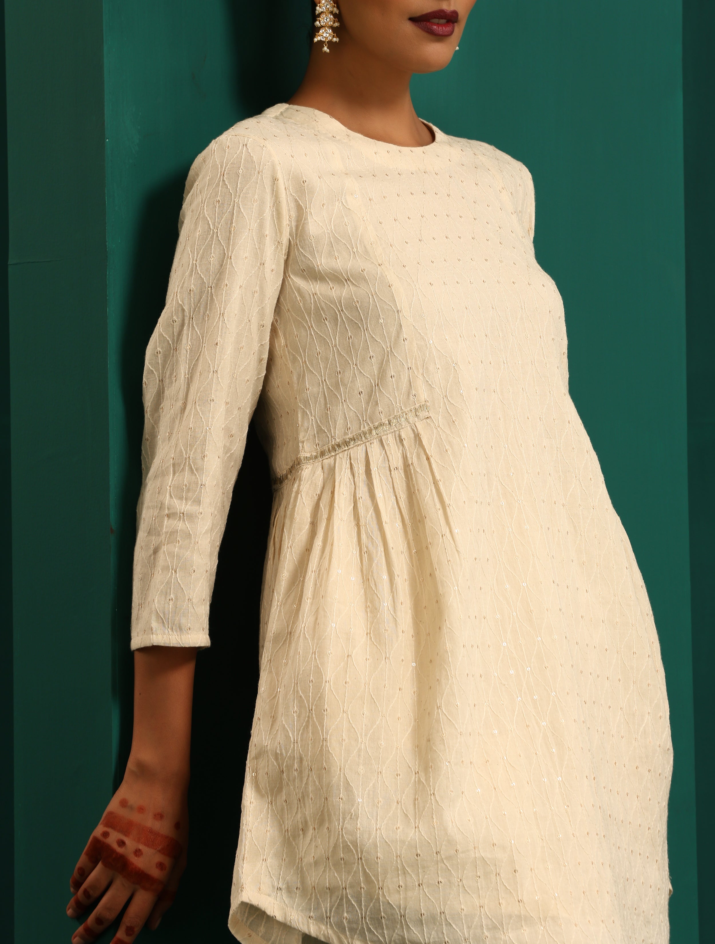 trueBrowns Ivory Tonal Cotton Side Gathers Co-ord Set