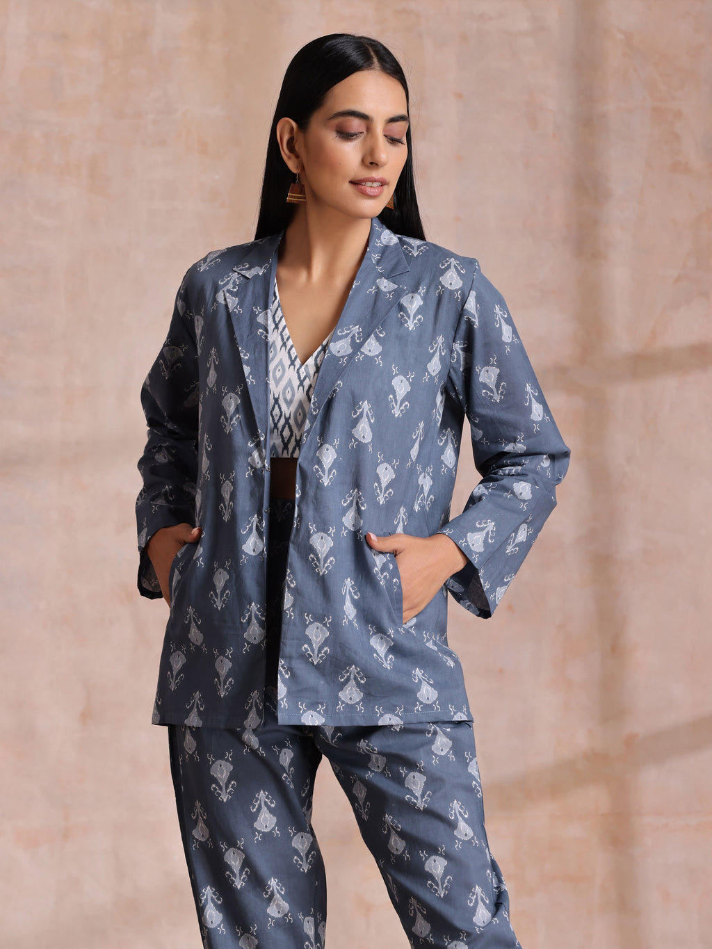 trueBrowns Grey On Grey Ikat Print Cotton Pant Suit Set