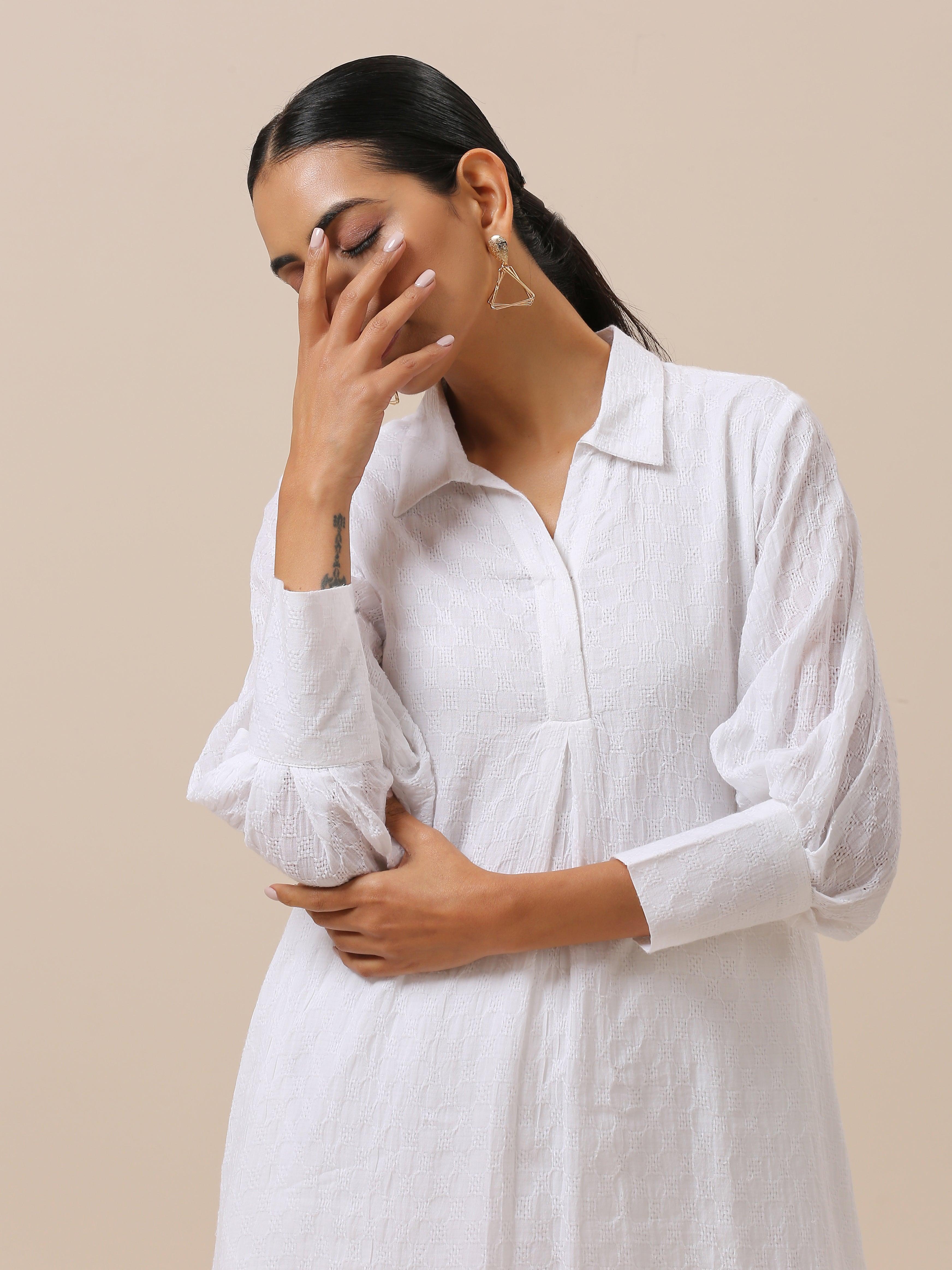 trueBrowns Cotton White Weave Collar Kurta Pant Set | Relove