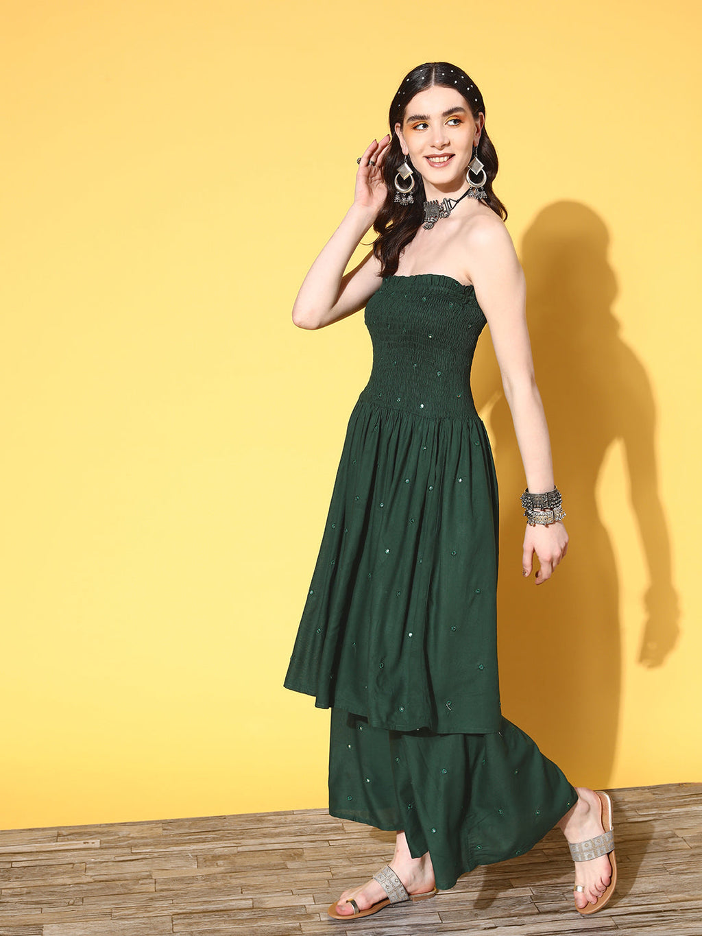 InWeave Women's Green Mirror Work Off Shoulder Kurta Set With Dupatta