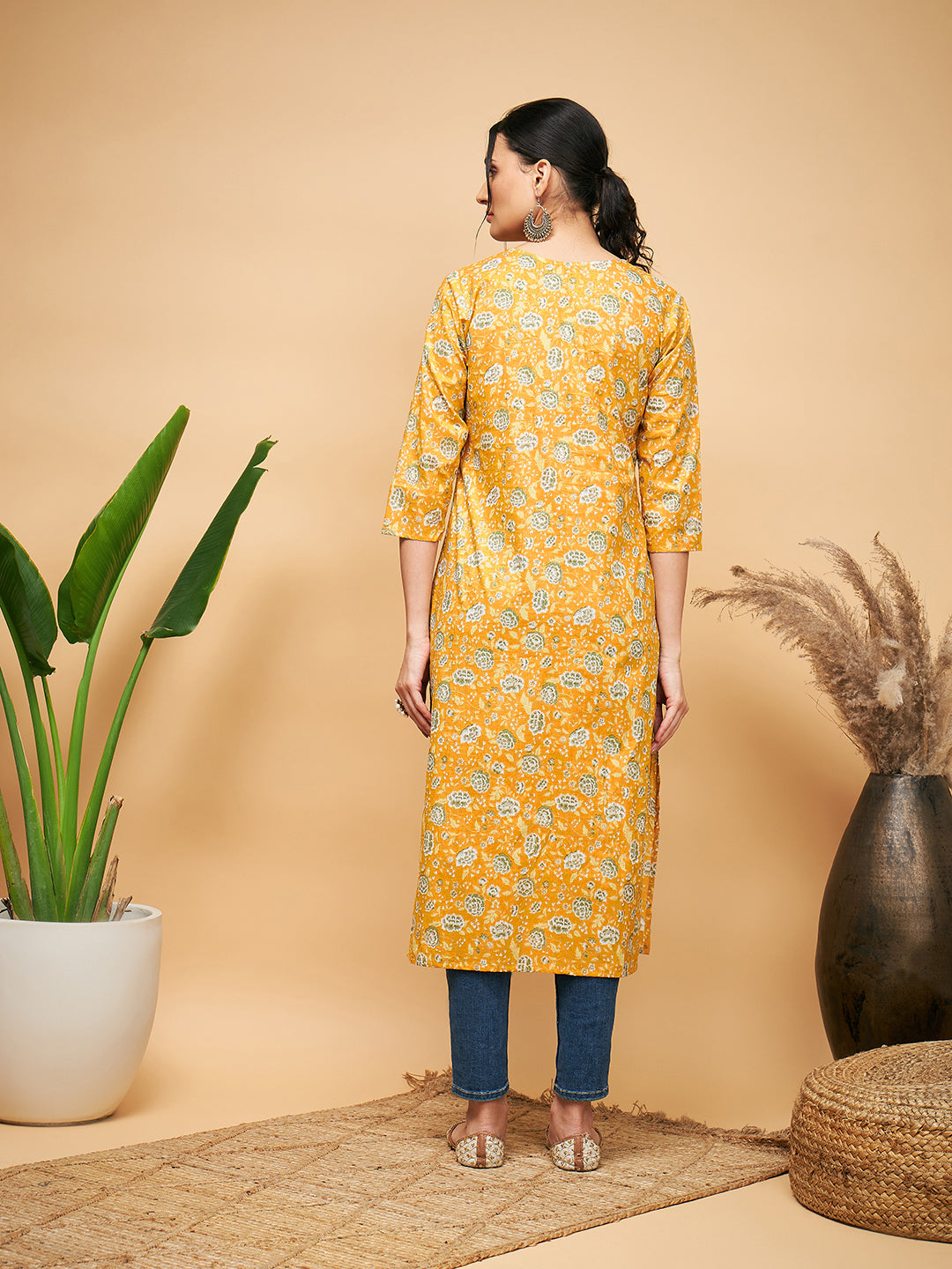 InWeave Women's Yellow Foil Print Gota Straight Kurta