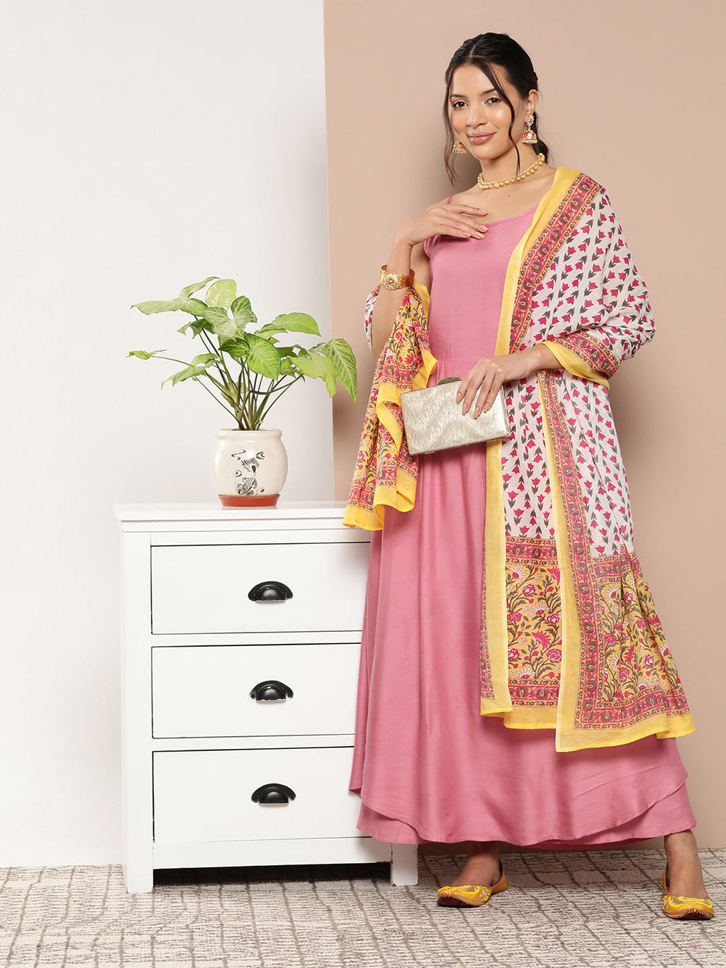 InWeave Women's Light Pink Ray Strappy Kurta Set With Printed Cotton Dupatta