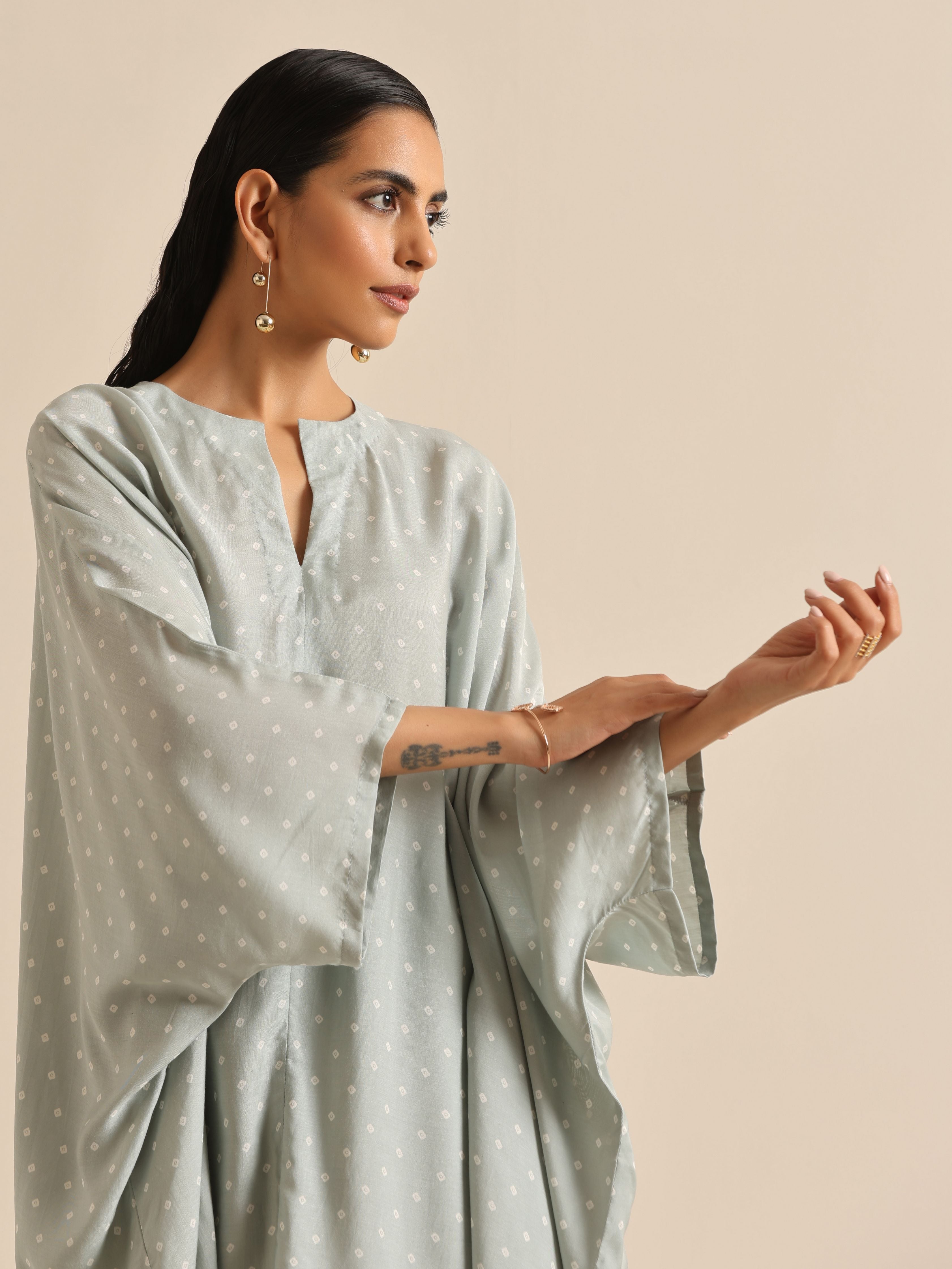 trueBrowns Grey Bandhani Printed Silk Kaftan Co-Ord Set