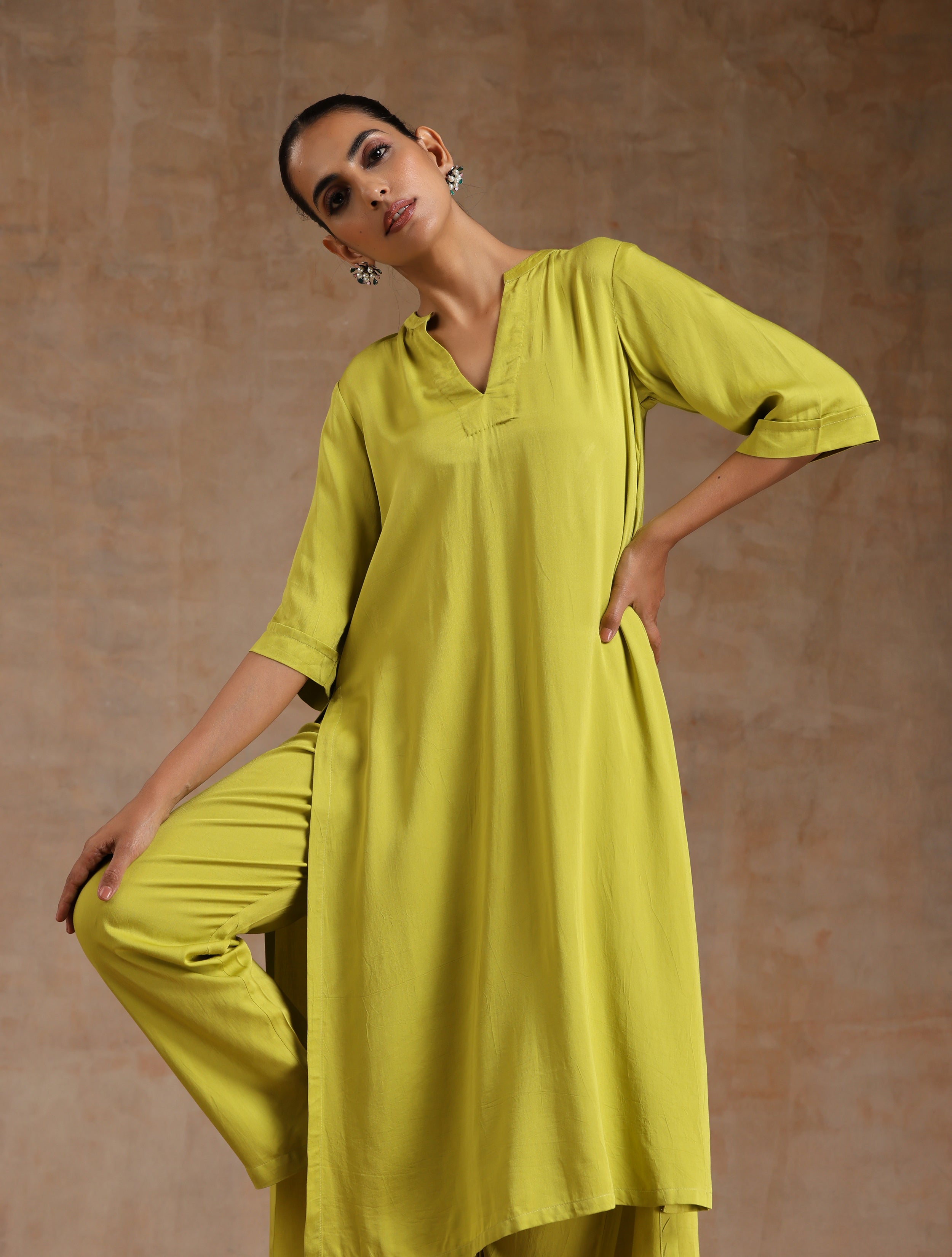 trueBrowns Lime Modal Satin High-Low Relax Kurta Set