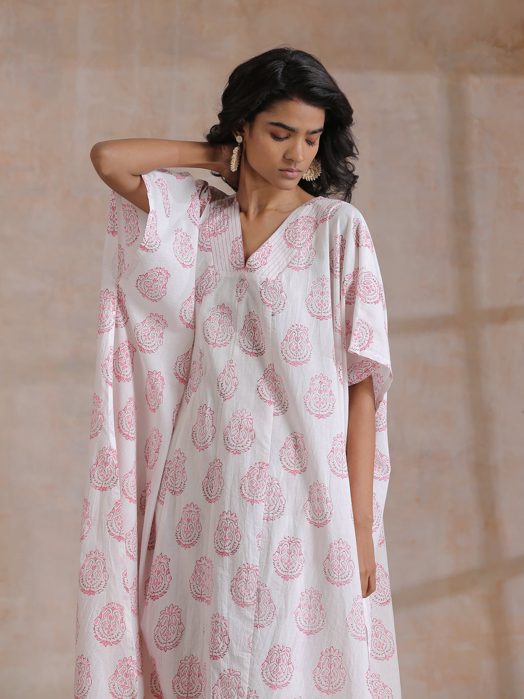 trueBrowns Pink Big Buta On White Print Cotton Panel Kaftan Kurta Pant Set