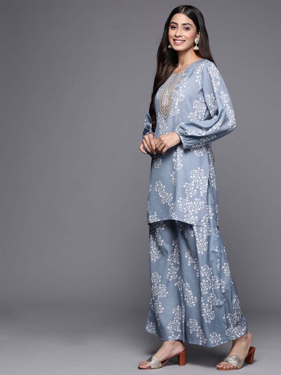 Ahalyaa Women Embroidered Floral Printed Co-ords
