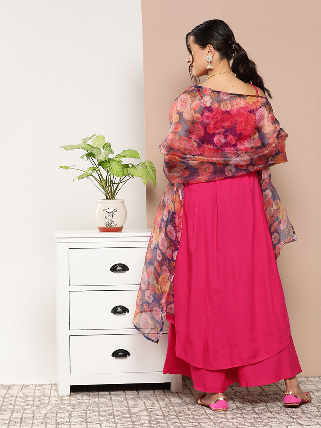 InWeave Women's Fuchsia Strappy Set With Navy Floral Organza Dupatta