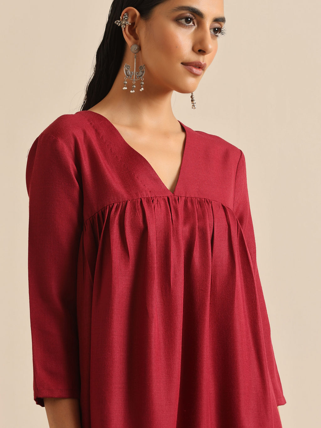 trueBrowns Maroon Slub Gathered Kurta Pant Set