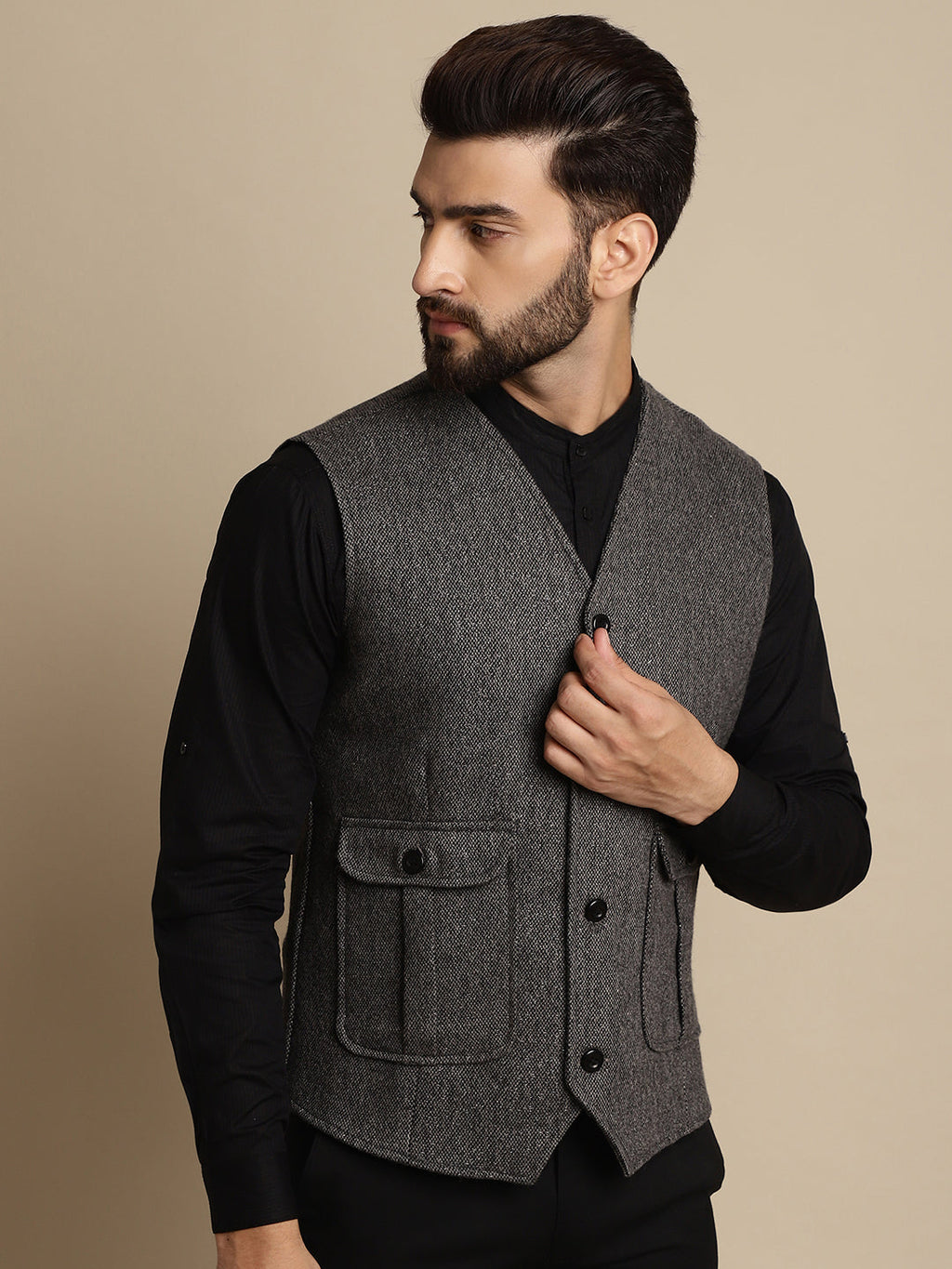 Even Apparels Men's Grey Woolen Waistcoat With Patch Pocket