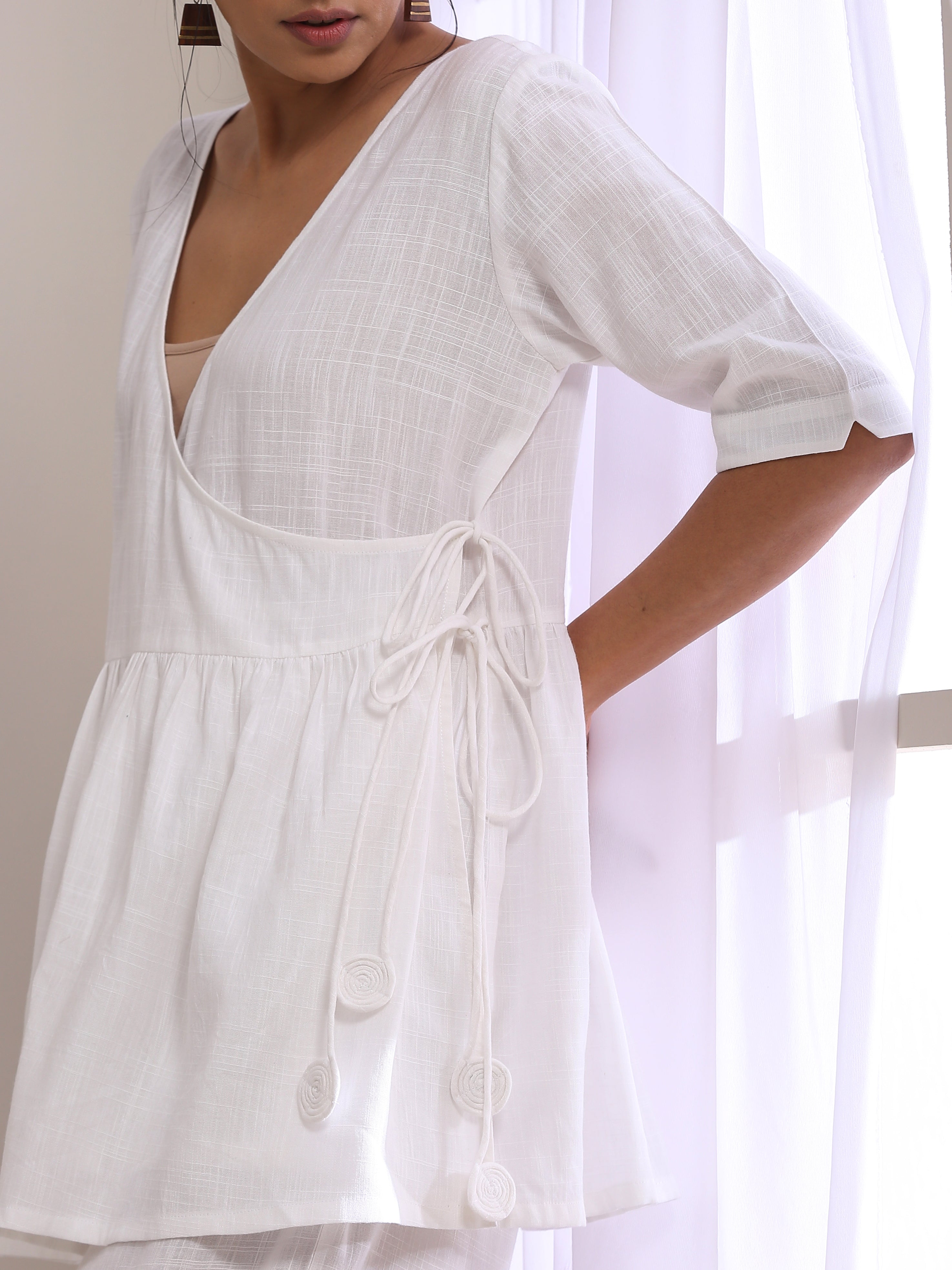 trueBrowns White Slub Texture Short Angrakha Co-Ord Set