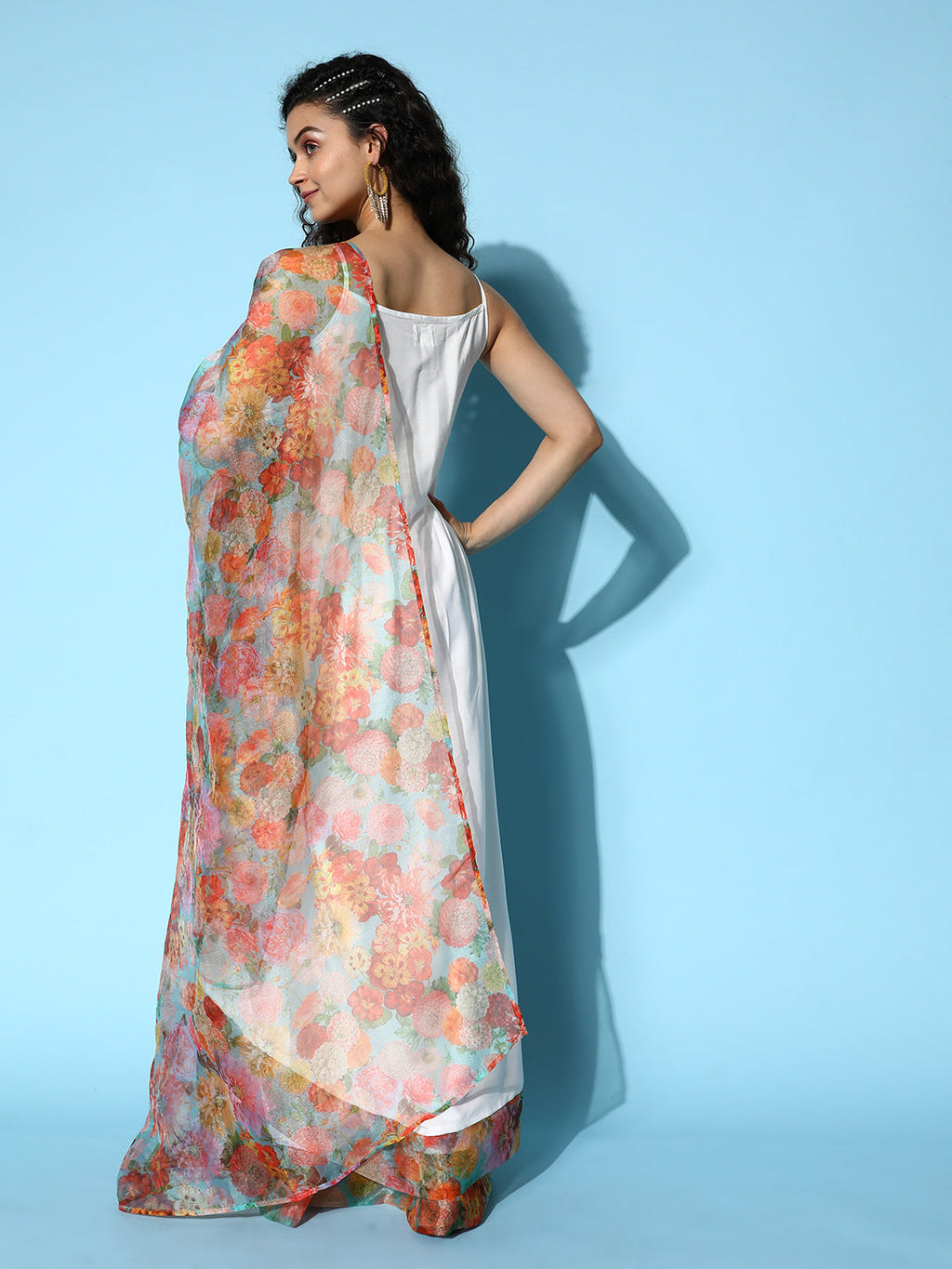 InWeave Women's White Strappy Orgranza Border Kurta Set With Dupatta