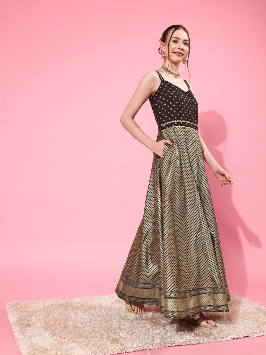 Ahalyaa Chevron Printed Maxi Ethnic Dress