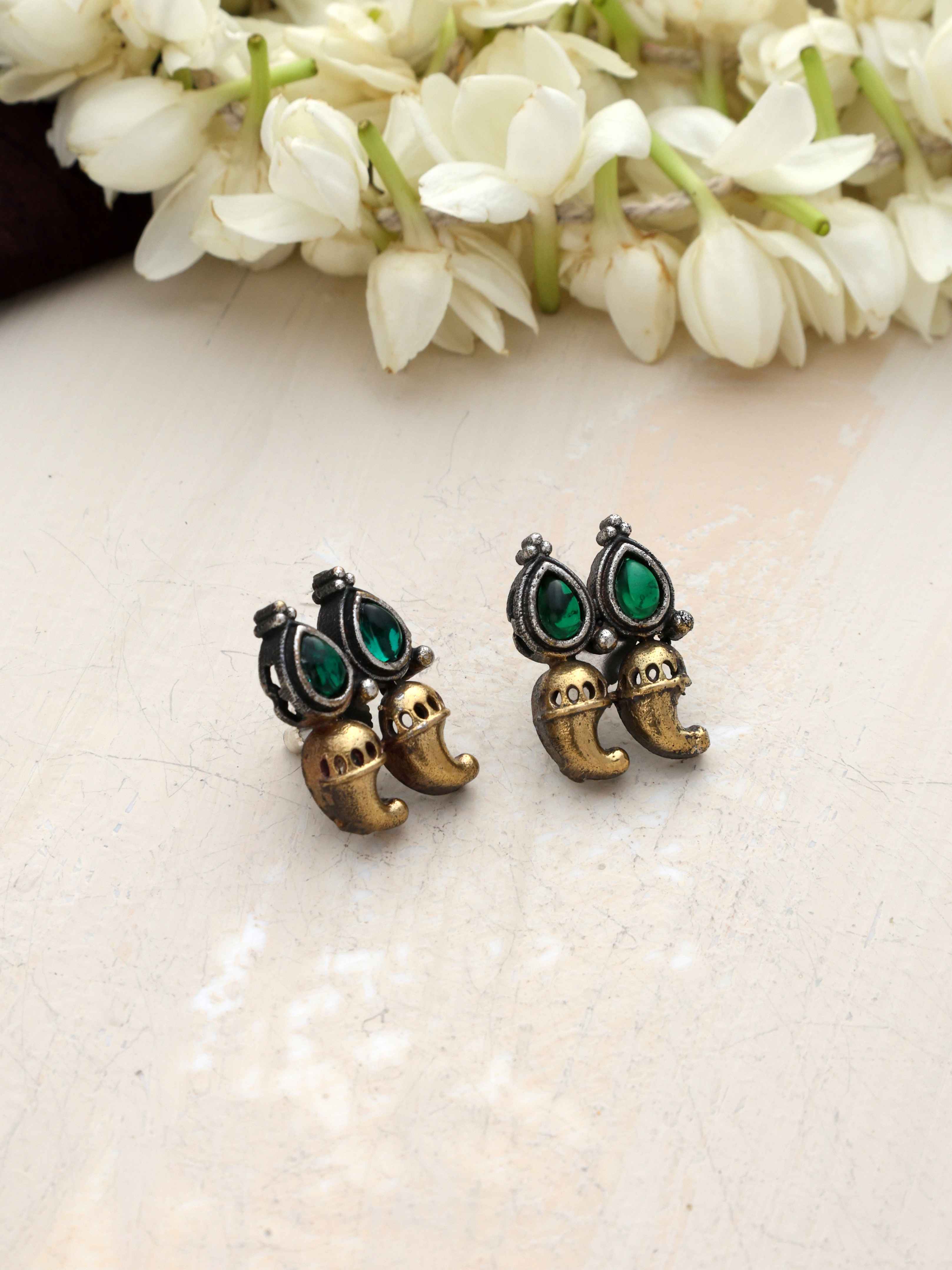 trueBrowns Silver Gold Tone Stud Earrings