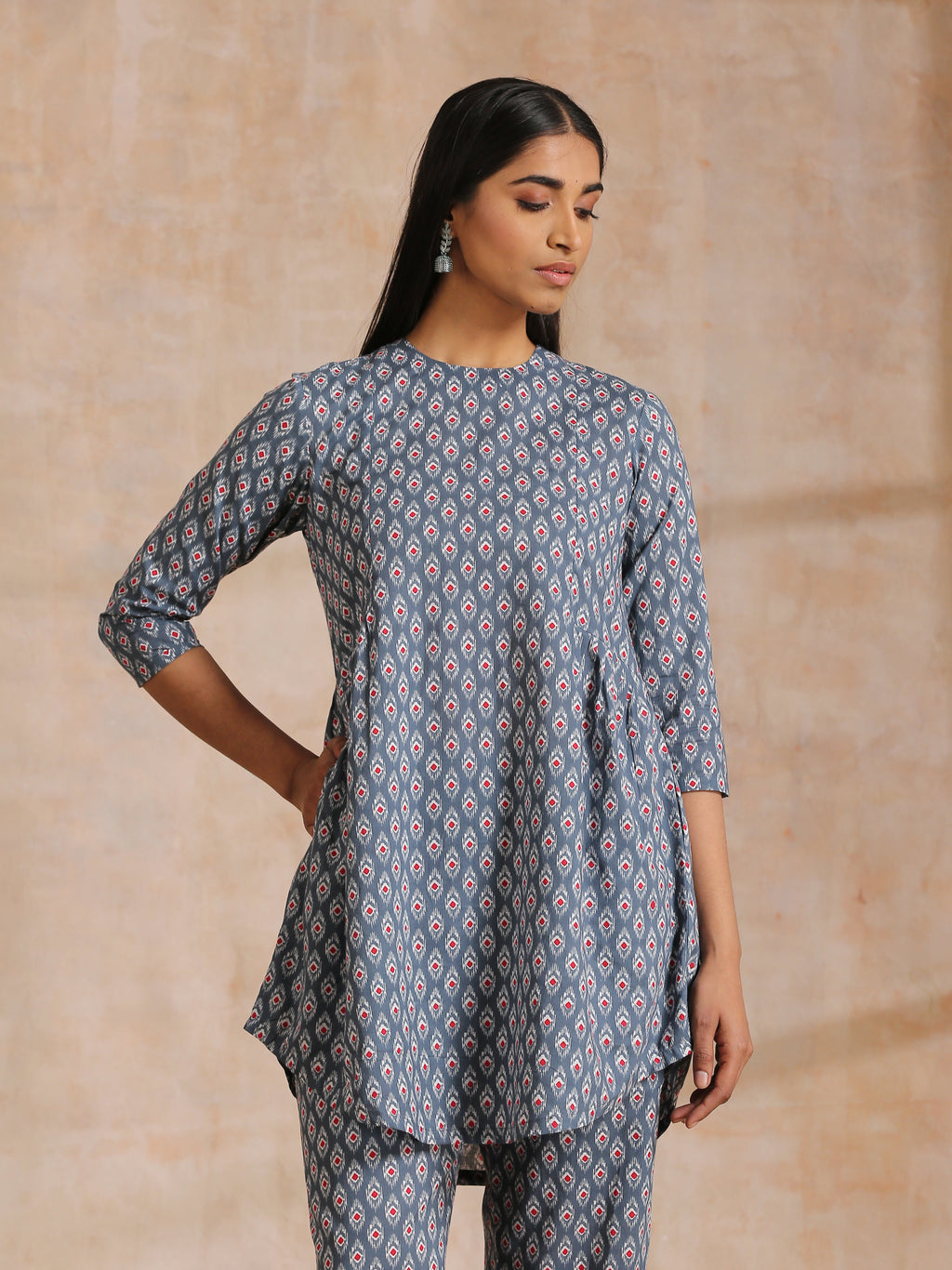trueBrowns Steel Grey Ikat Print Cotton Gathers Co-Ord Set