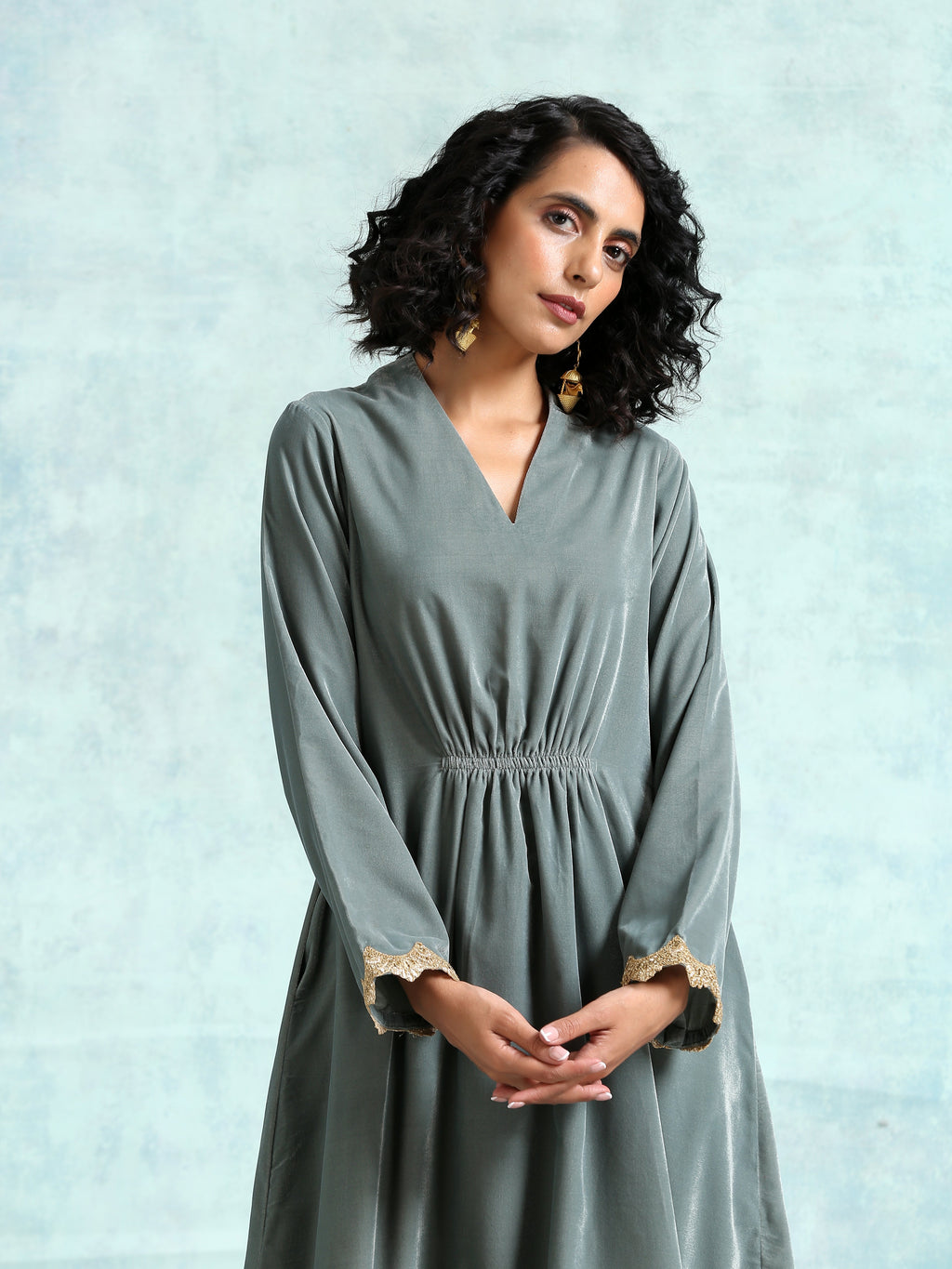 trueBrowns Grey Velvet Lace Kurta Pant Set