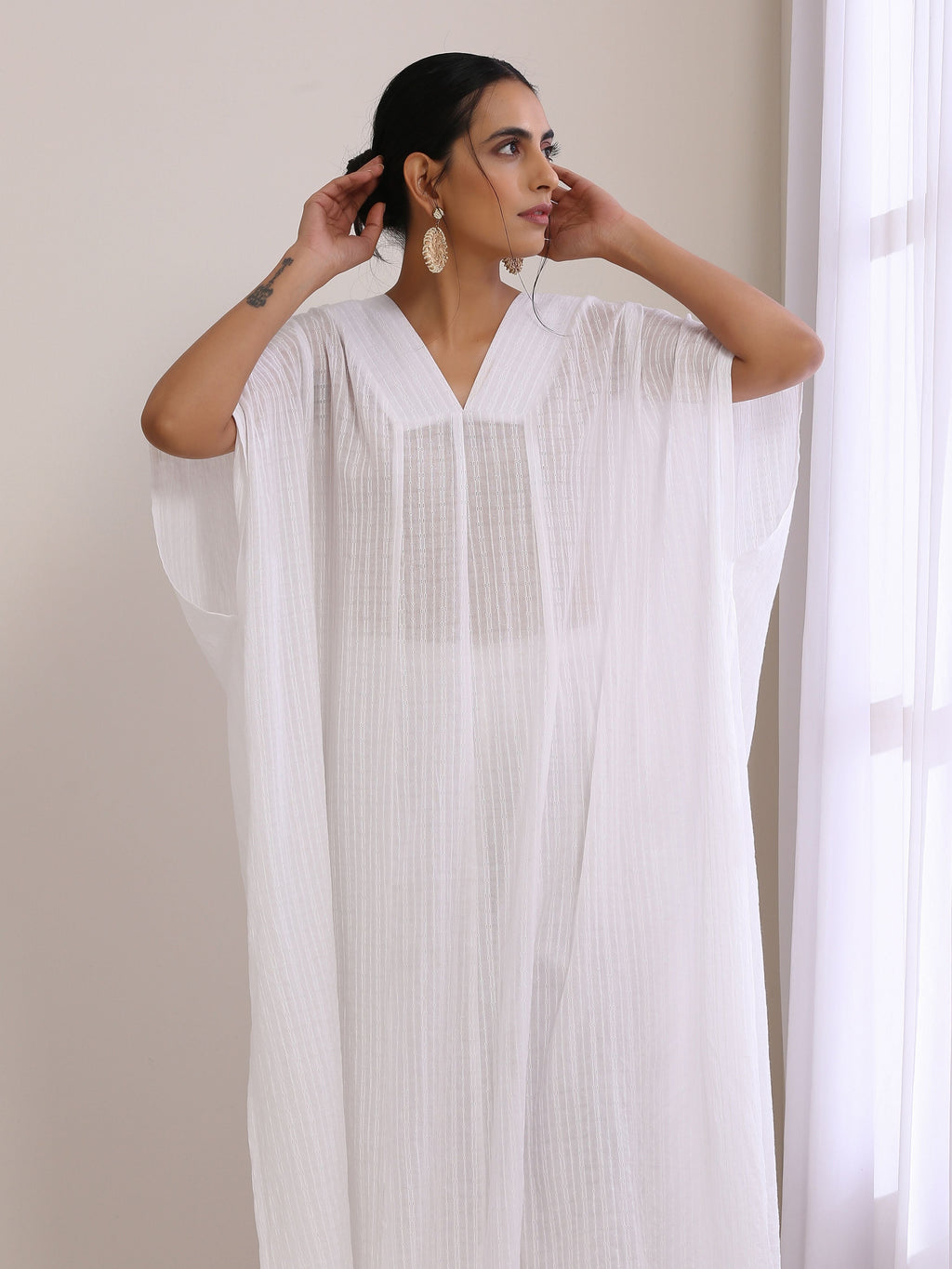 trueBrowns White Dobby Panel Kaftan Kurta Pant Set