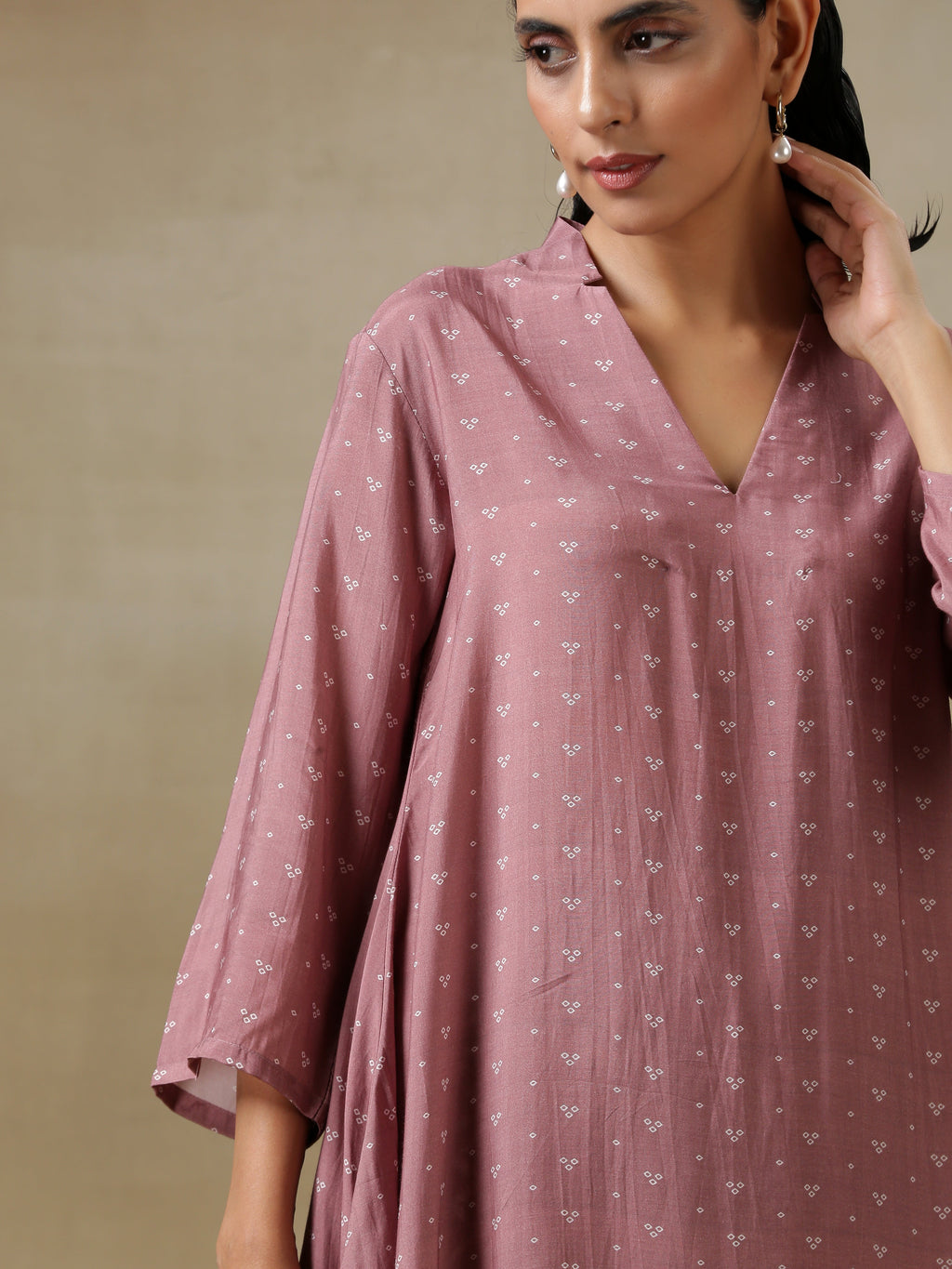 trueBrowns Dark Mauve Bandhani Printed Silk Collared Co-Ord Set