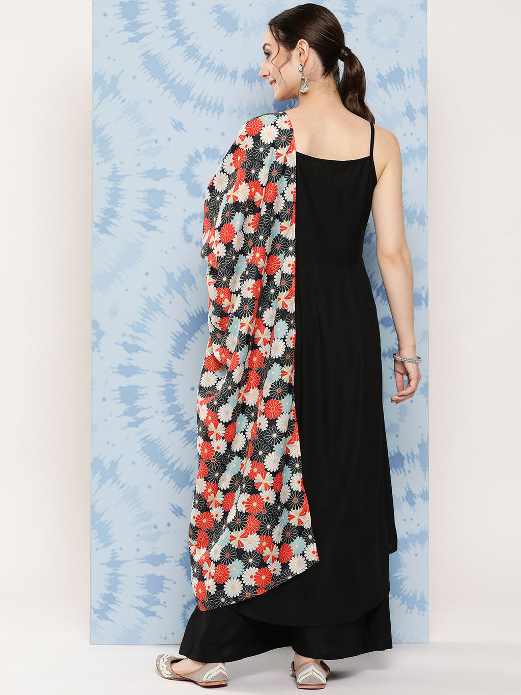 InWeave Women's Black Strappy Set With White Red Round Motif Dupatta