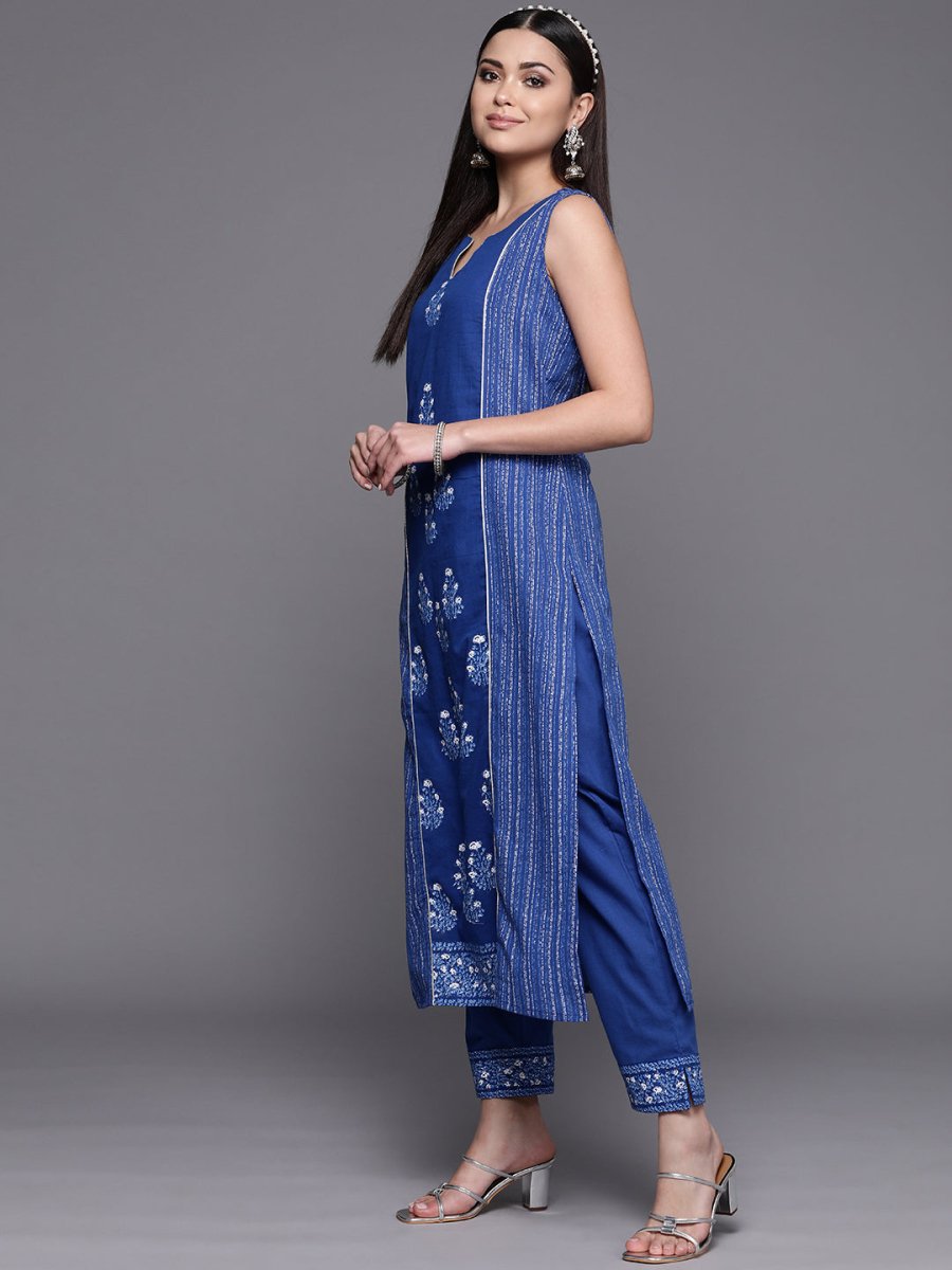 Ahalyaa Women Blue Floral Printed Pure Cotton Kurta with Trousers