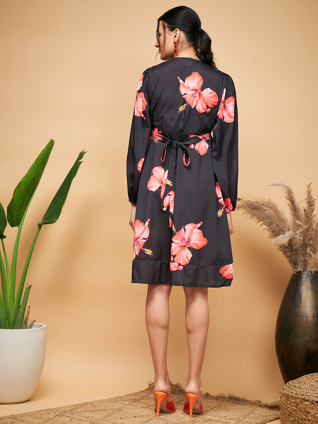 InWeave Women's Black Red Big Flower Belted Dress