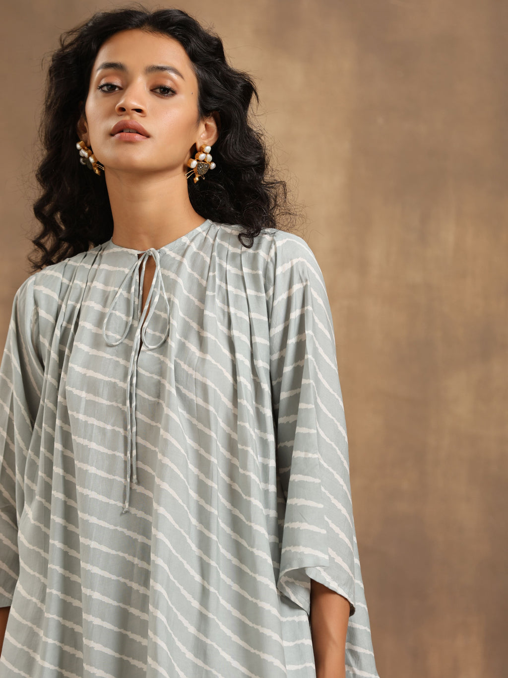 trueBrowns Grey Lehariya Printed Silk Co-Ord Set