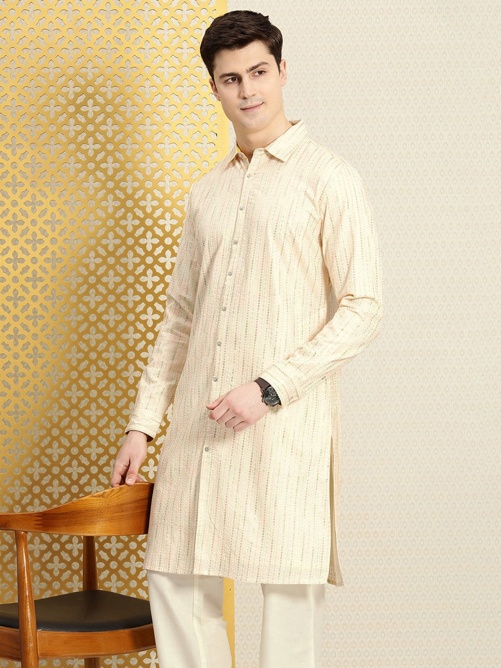 House of Pataudi Men Jashn Embroidered Sequinned Pure Cotton Kurta with Trousers