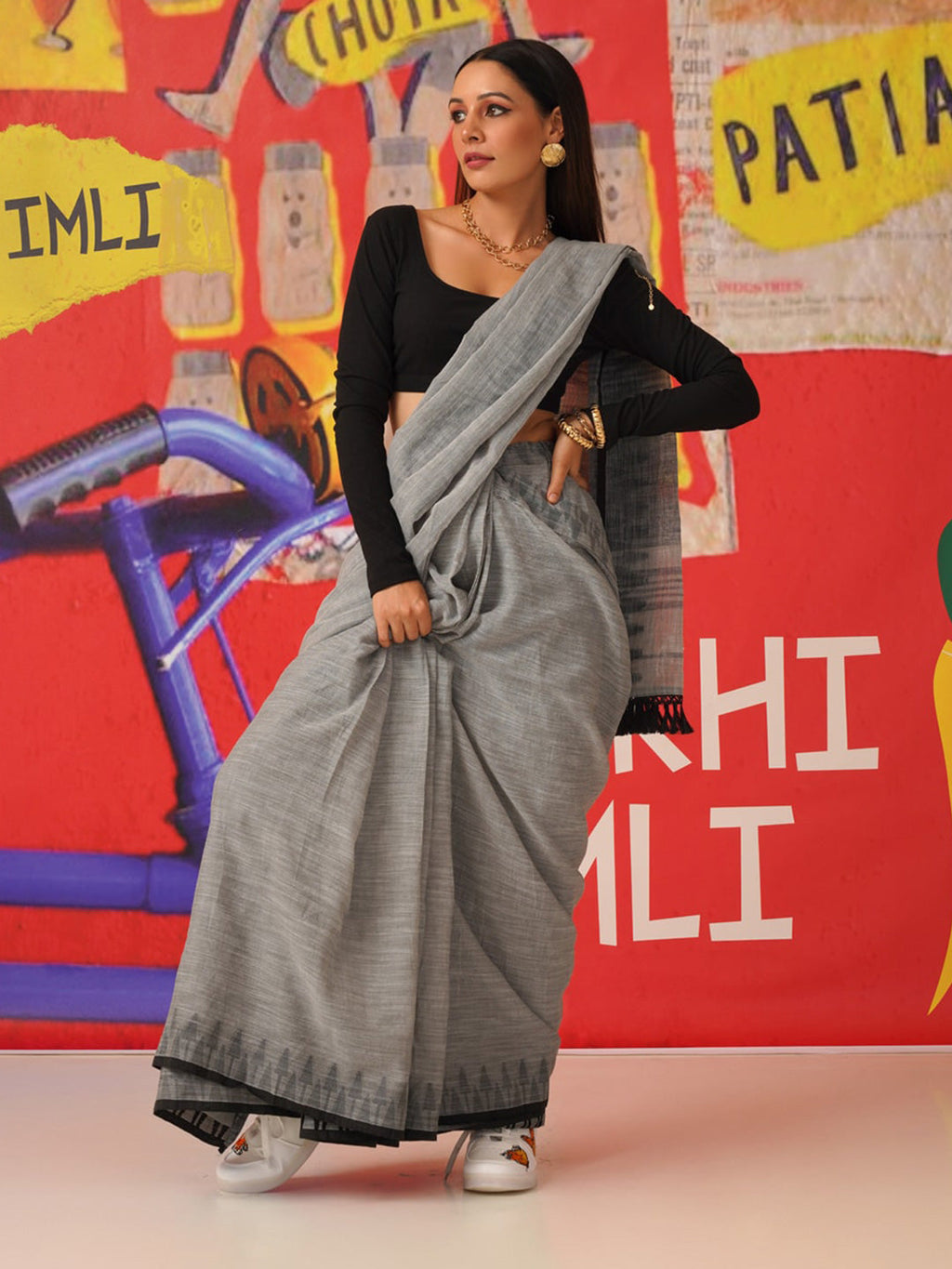 Tikhi Imli Woven Design Cotton Blend Saree