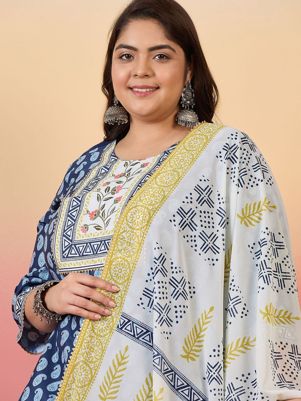 Sztori Women Floral Yoke Design Regular Gotta Patti Kurta with Trousers & With Dupatta