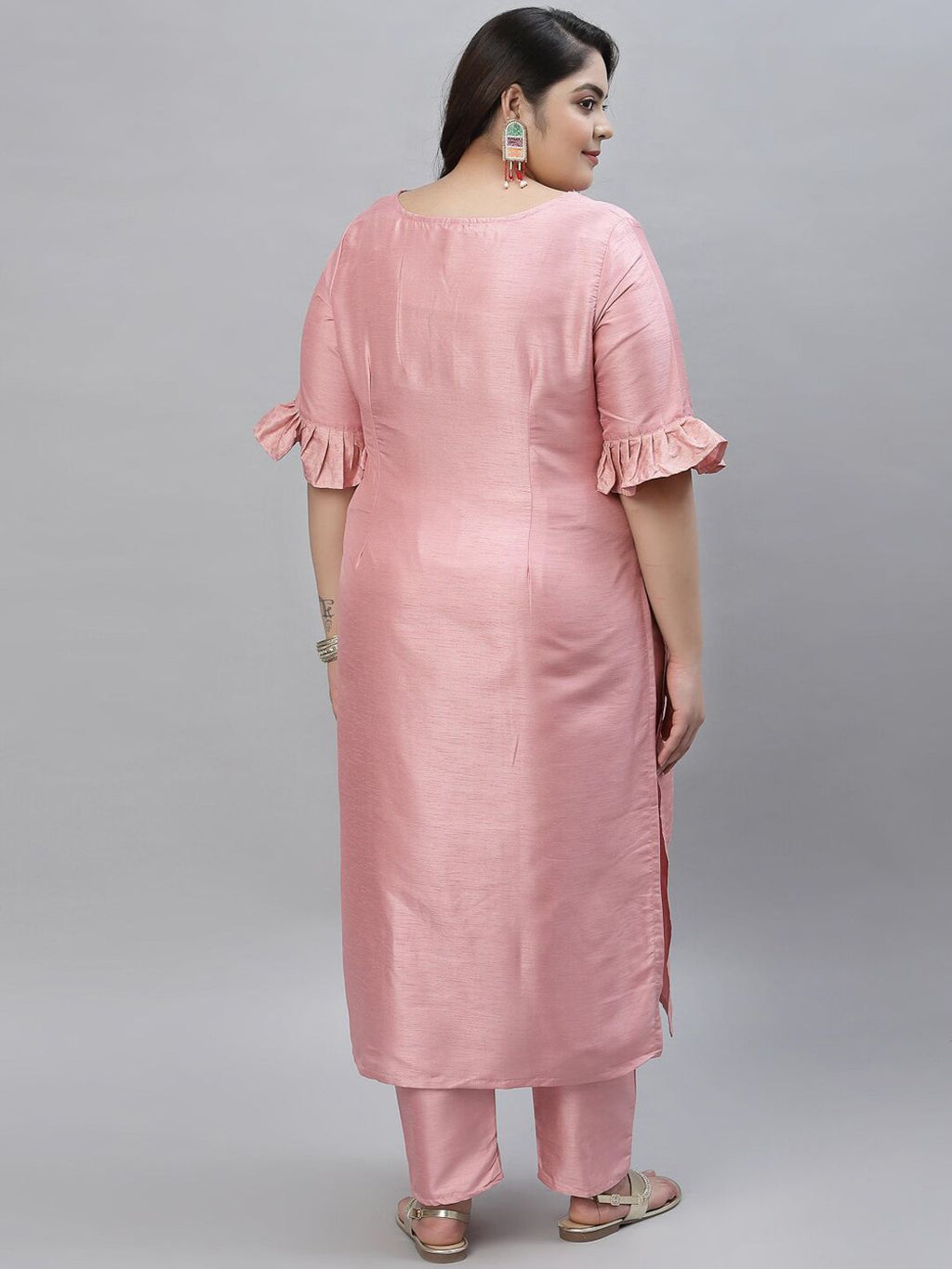Sztori V Neck Regular Straight Kurta with Trousers