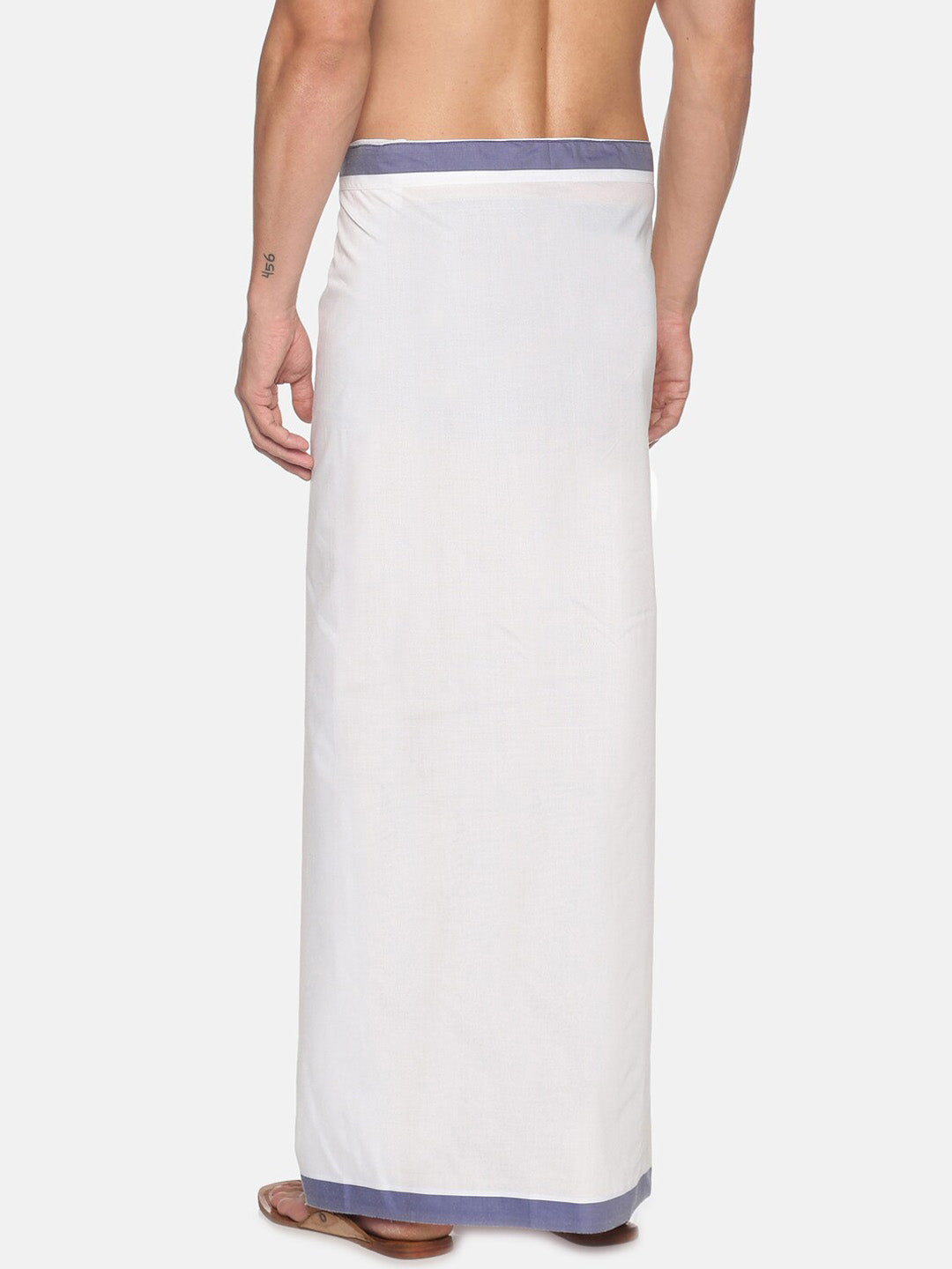 Sethukrishna Men White Solid Cotton Dhoti