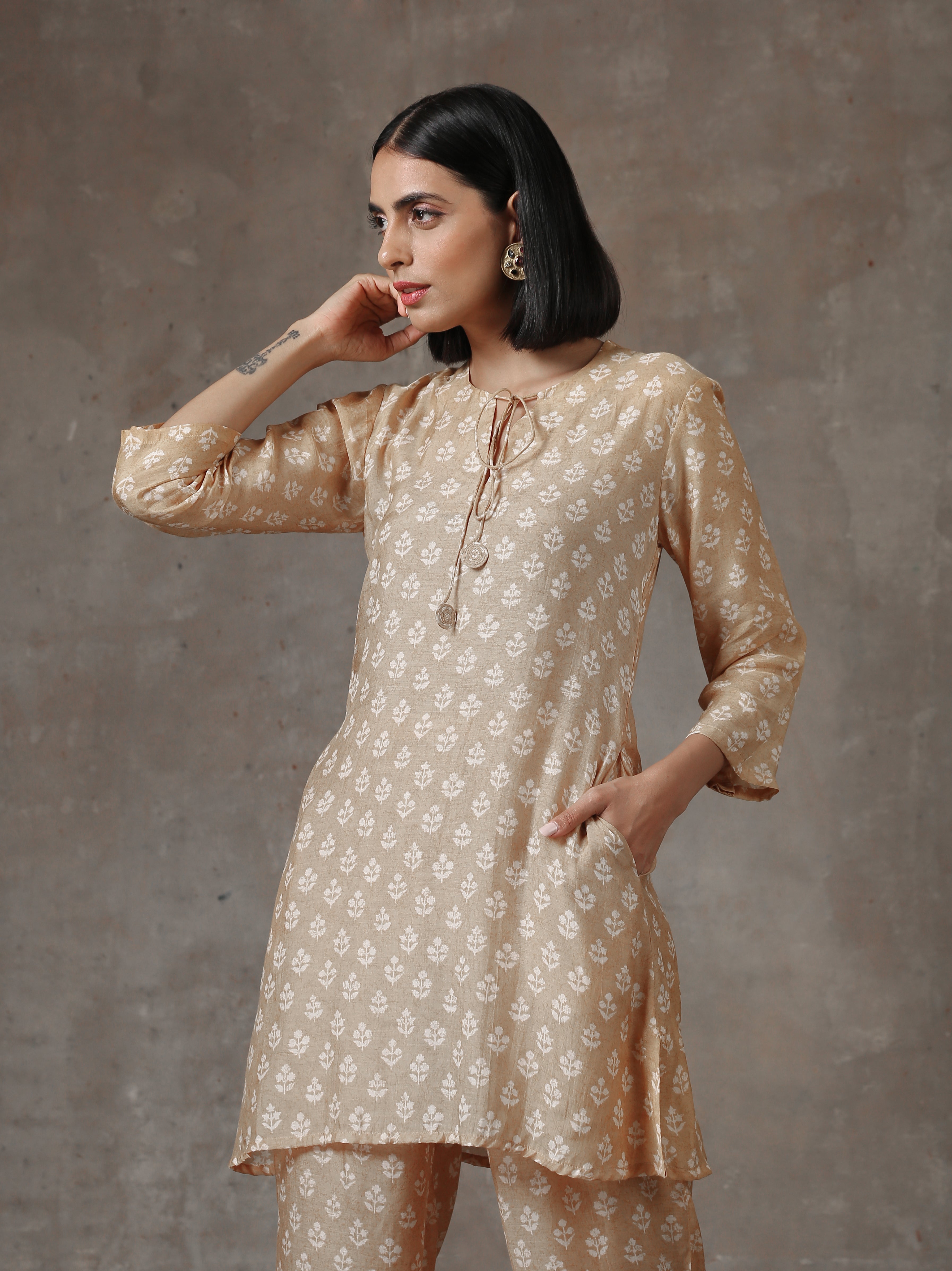 trueBrowns Beige White Printed Silk Co-Ord Set