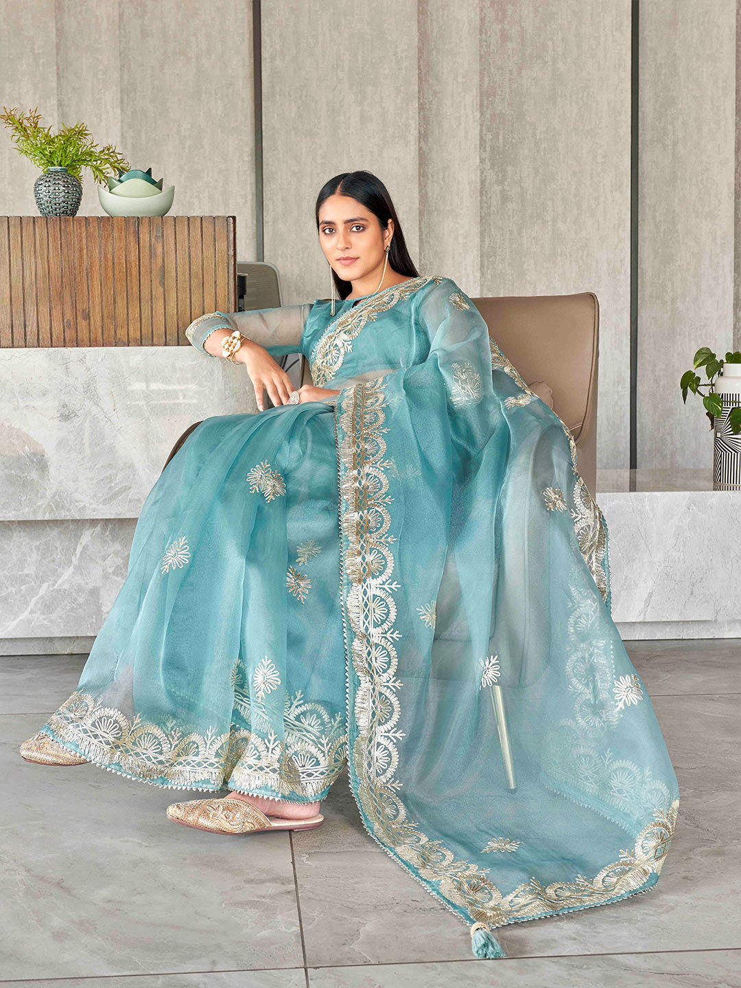 Tikhi Imli Floral Gotta Patti Organza Heavy Work Saree